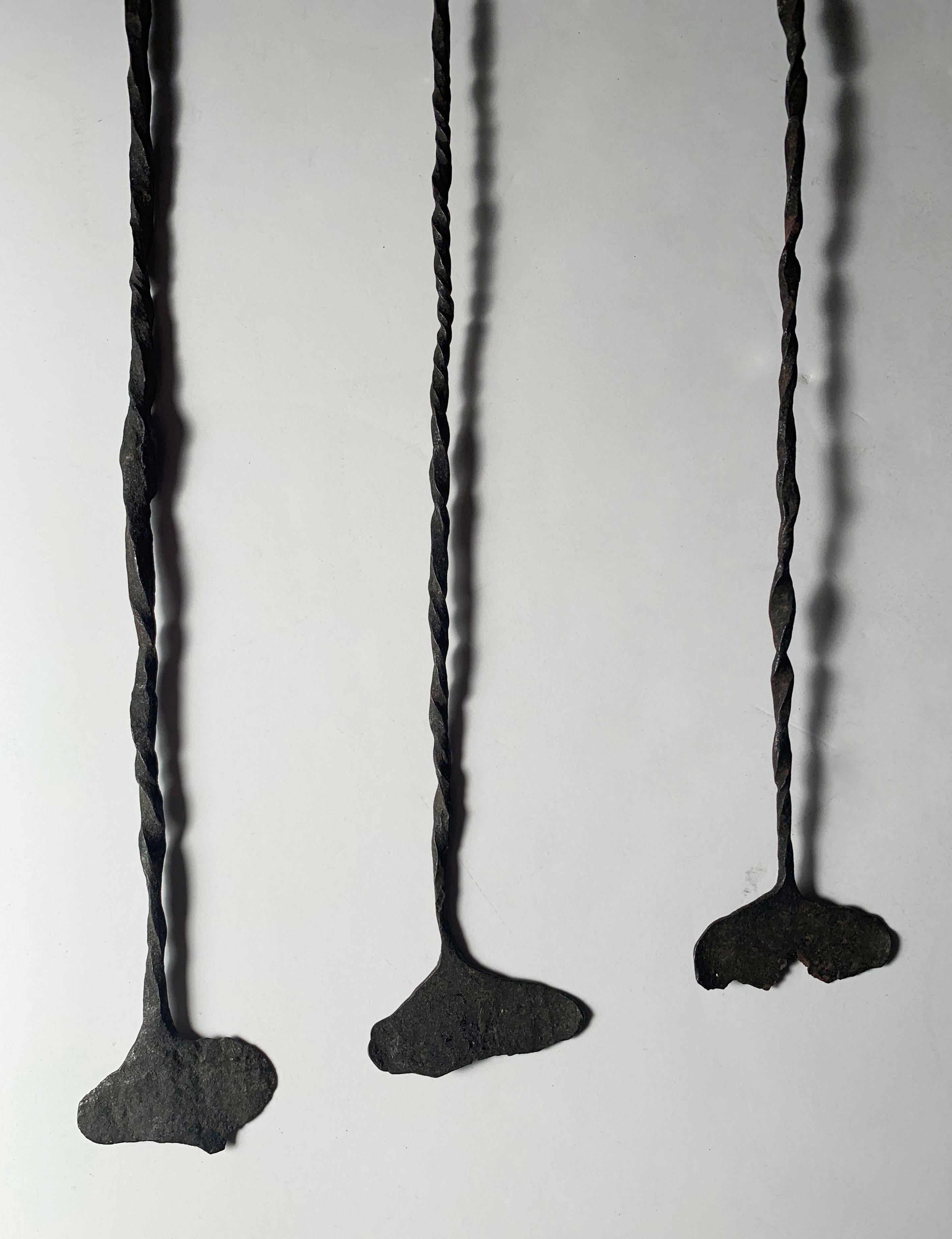 African Kenyan Bells with 3 Kisi Metal Tally Sticks / Provenance Douglas Dawson For Sale 1