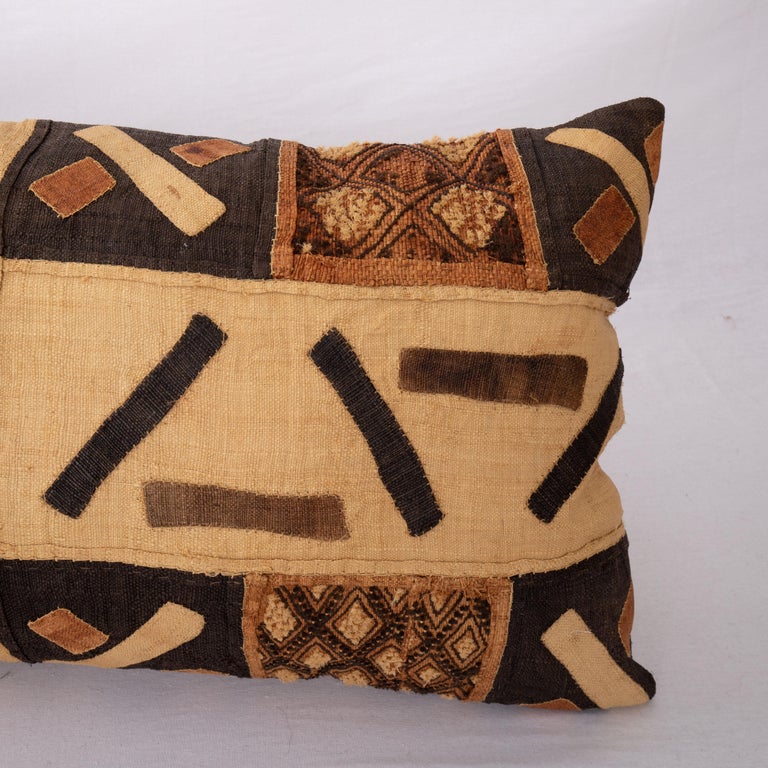 African Kuba Cloth Raffia Pillow Case For Sale at 1stDibs