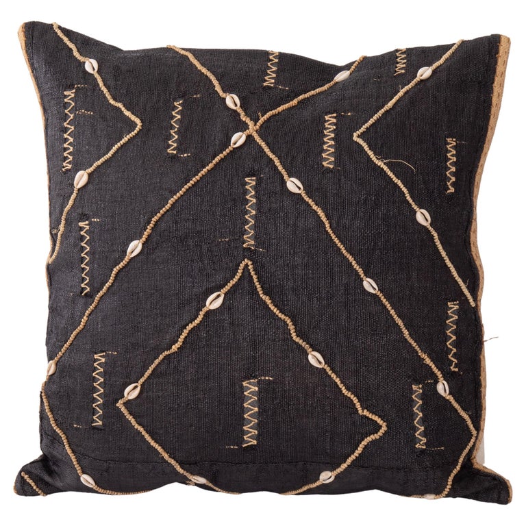African Kuba Cloth Raffia Pillow Case For Sale at 1stDibs