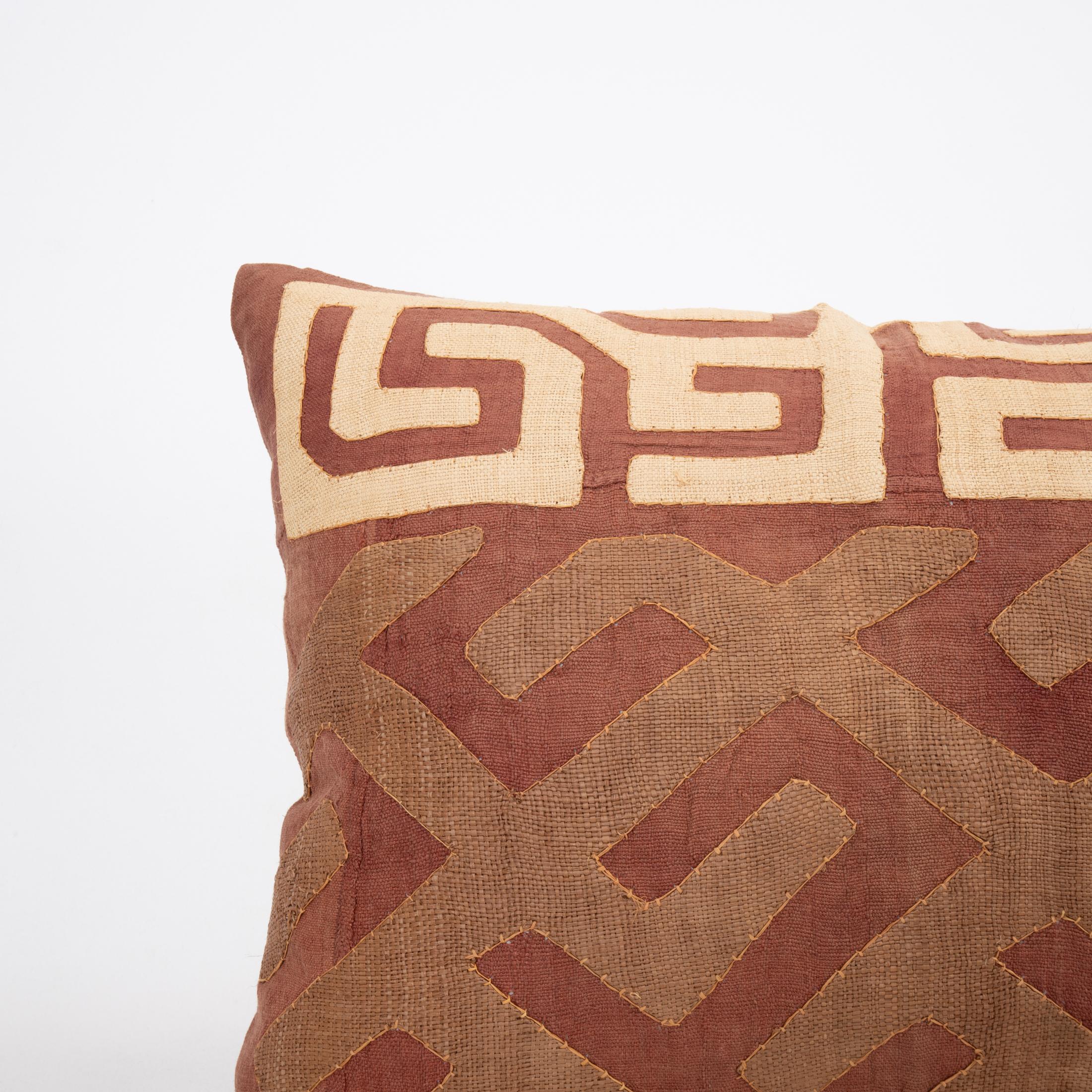 Tribal African Kuba Cloth Raffia Pillow Cover For Sale