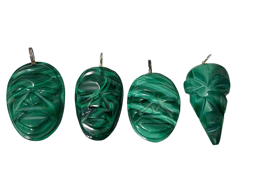 African Malachite set pendants and bracelet, 1970s For Sale 1