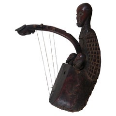 Mangbetu Africano Instrumento Domu Arpa de Arco de Fertilidad Tallado Figural 27"