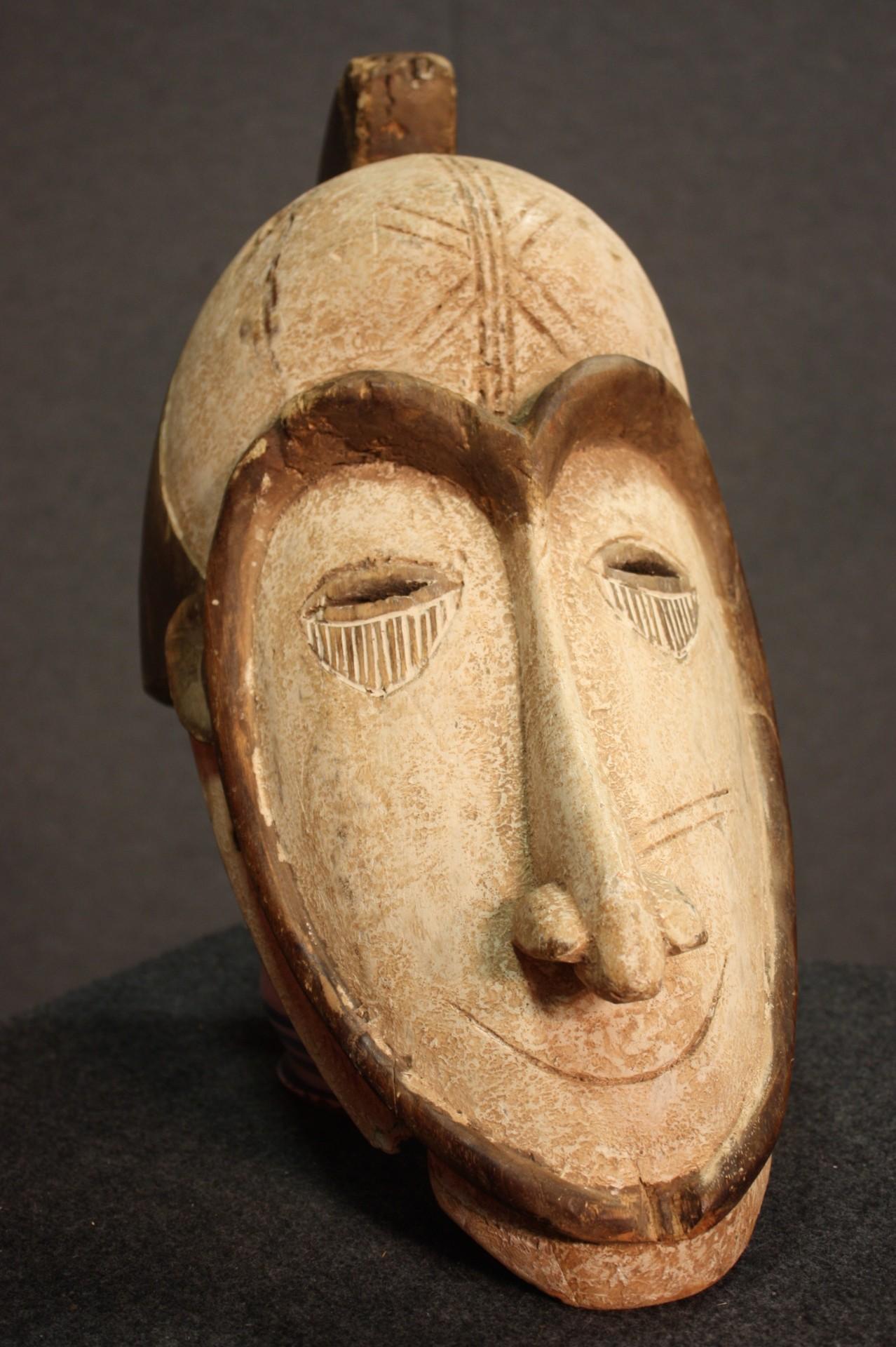 African Mask Carved in Wood, 20th Century For Sale 8