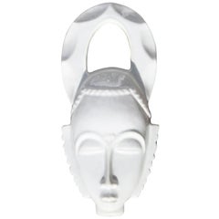 Masque africain en porcelaine dure - Design français brillant - 2010 - Jean Dange Paris - Blanc