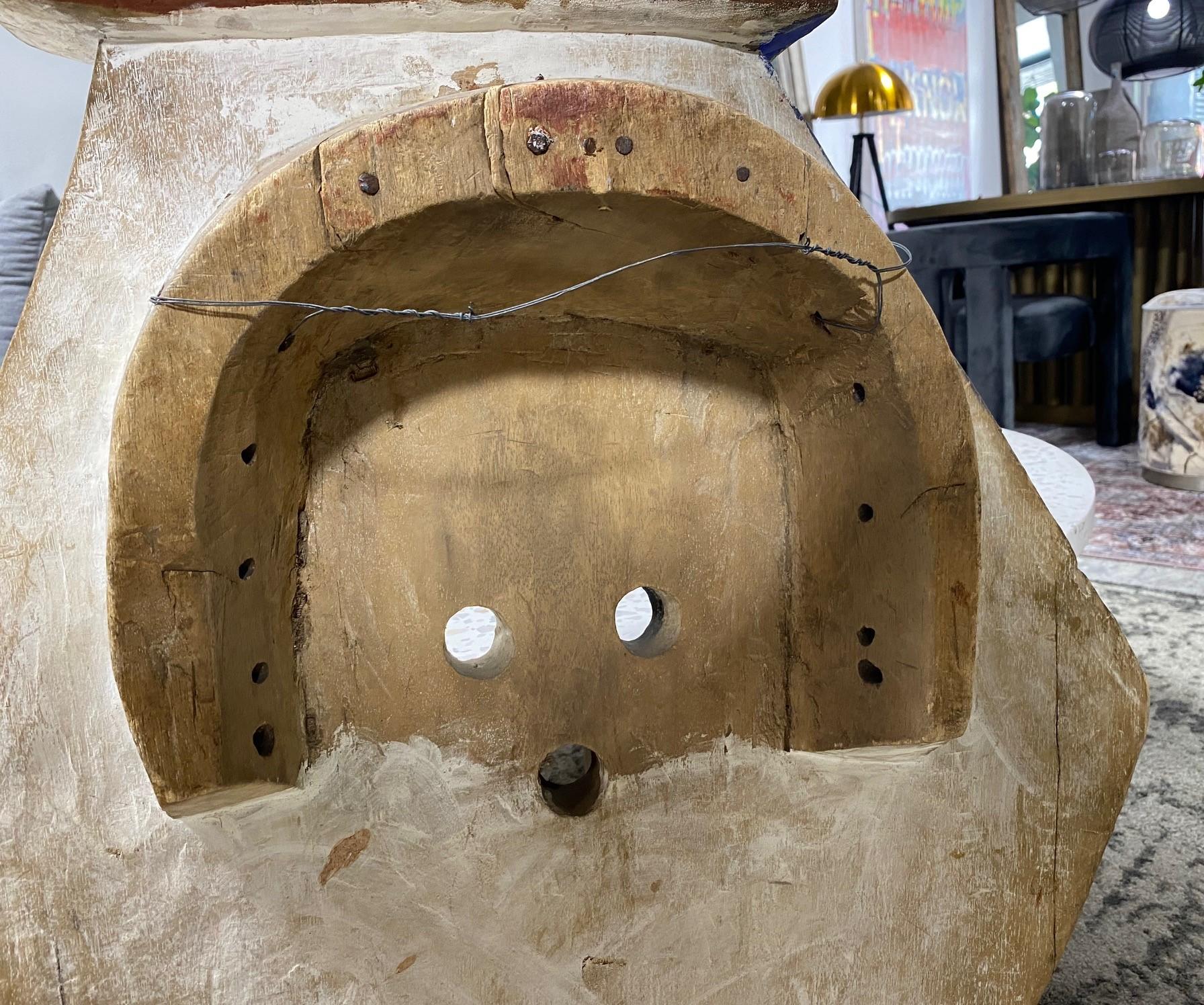 African Nafana Bedu Large Moon Plank Zoomorphic Geometric Wood Sculpure Mask  For Sale 5