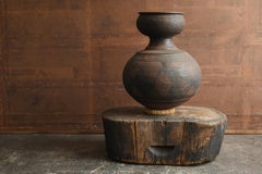 Pot africain en terre cuite Nupe / 20e siècle/Céramique décorative géométrique