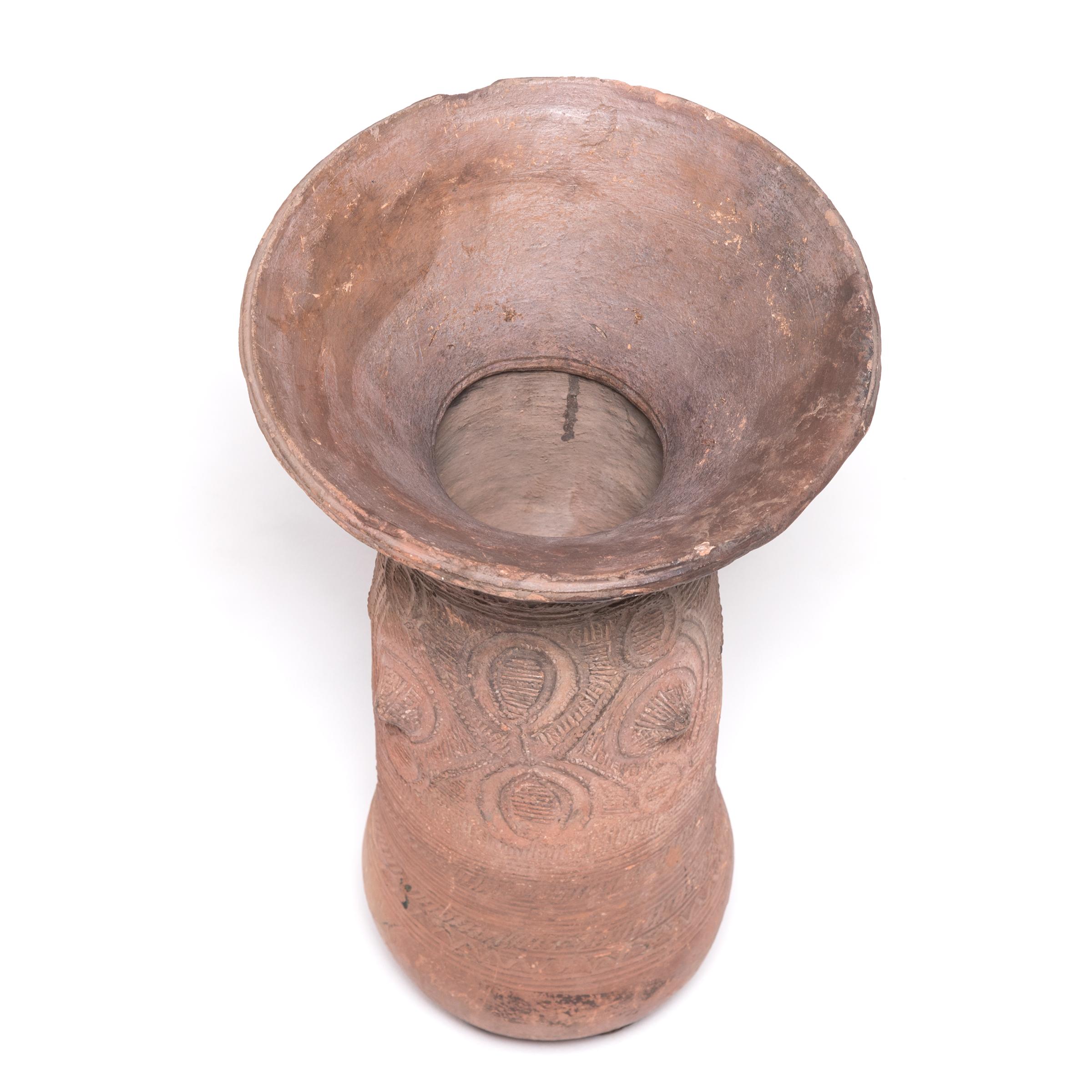 African Nupe Terracotta Vessel Support, c. 1900 In Good Condition For Sale In Chicago, IL