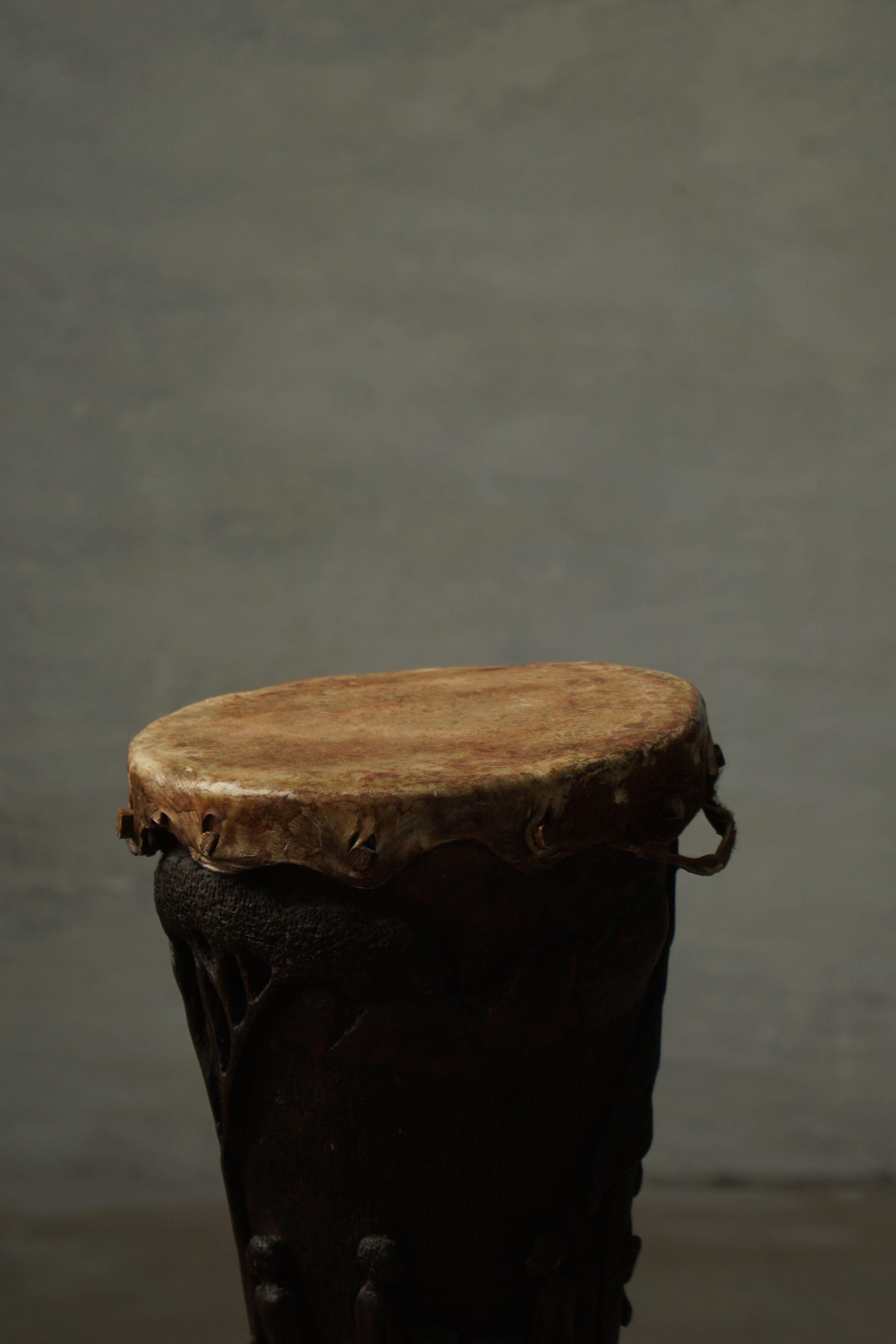 Cowhide African Organic Wooden Carved Sculpture/Drum, 20th Century For Sale