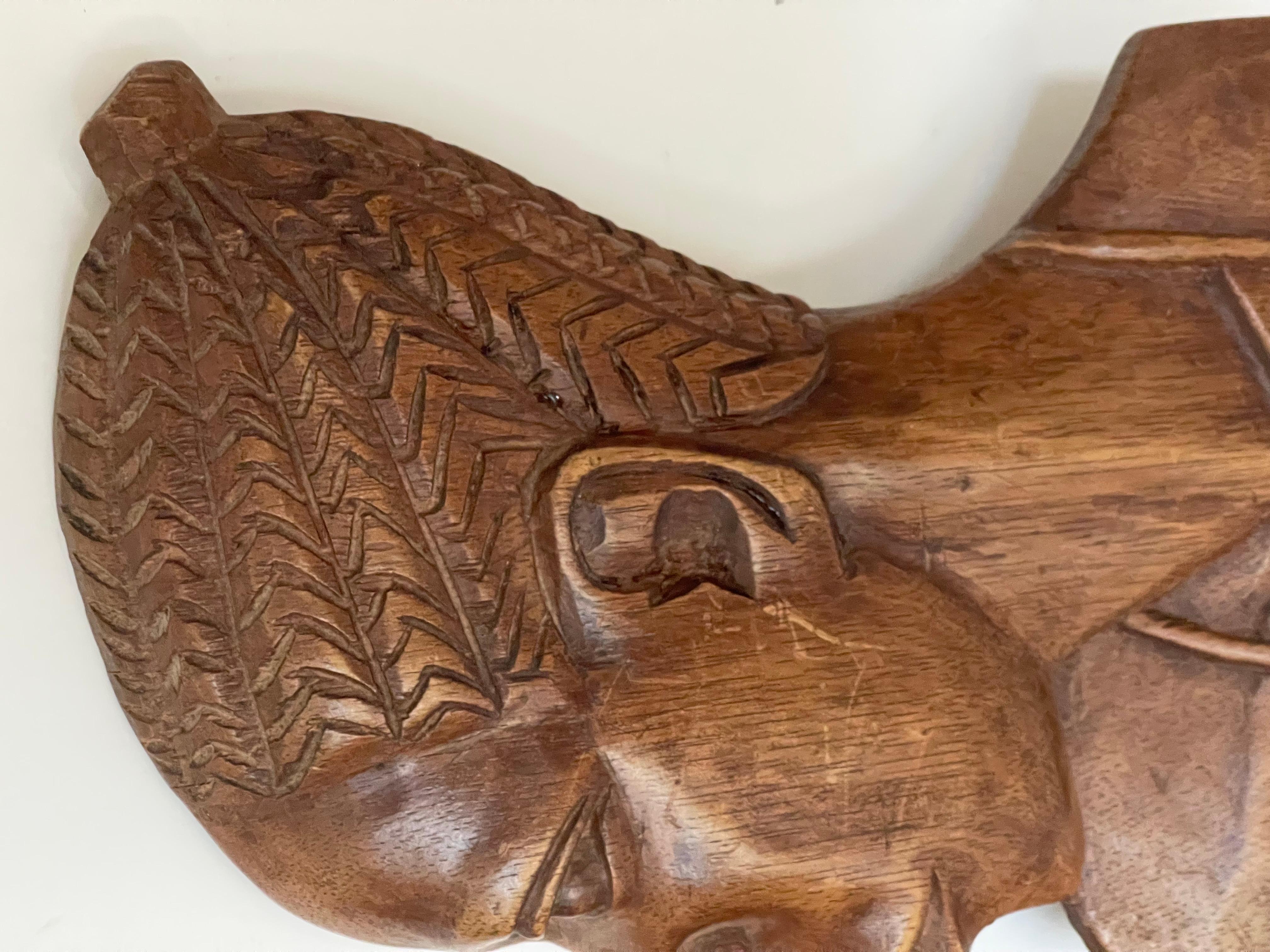 Afrikanisches Paar Basrelief Wand Wood Skulpturen (Unbekannt) im Angebot