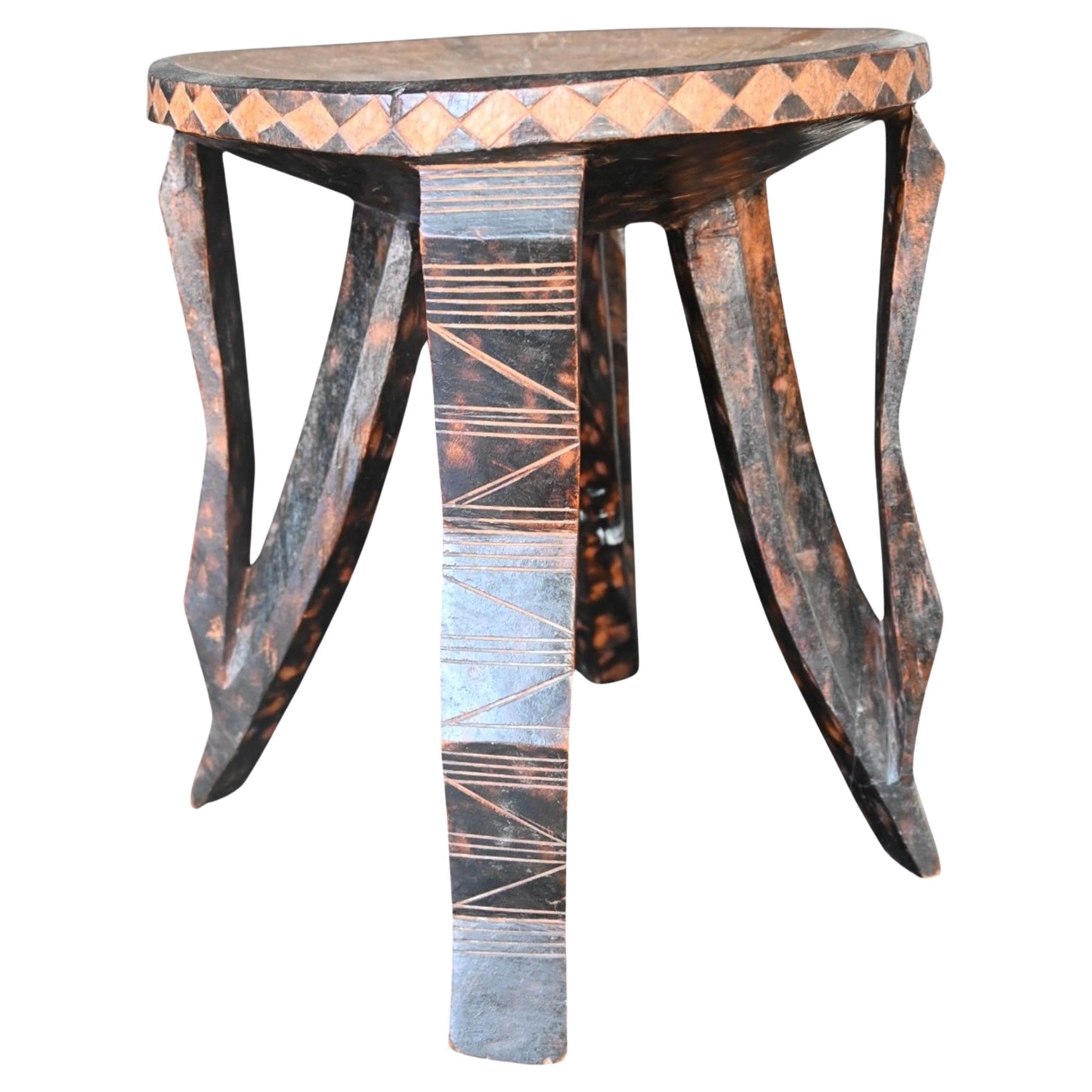 African Prestige Stool – Zambia (bemba/lunda), Mid-20th Century For Sale
