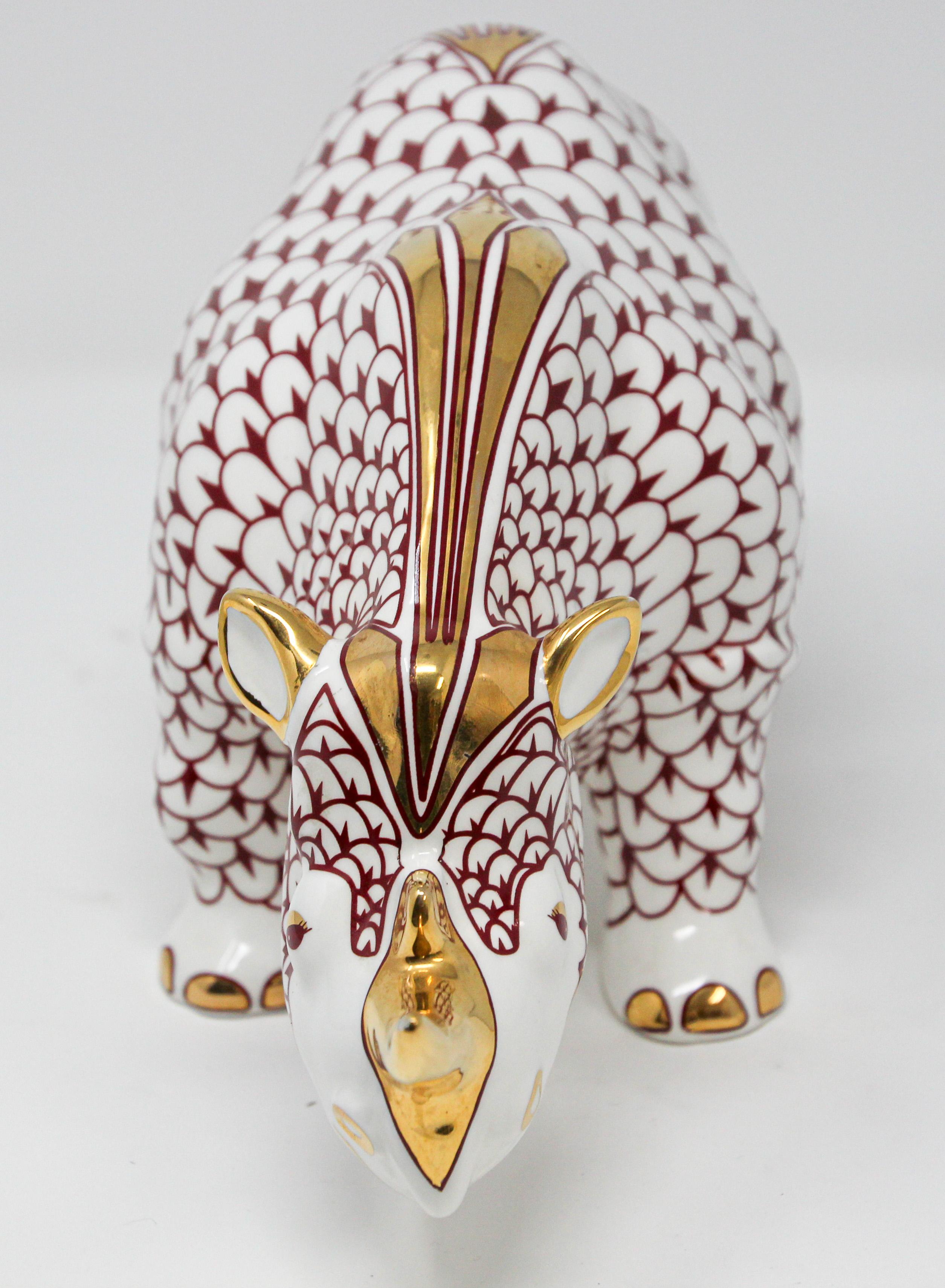African Safari Porcelain Figural Rhinoceros Herend Style Hungary In Good Condition In North Hollywood, CA