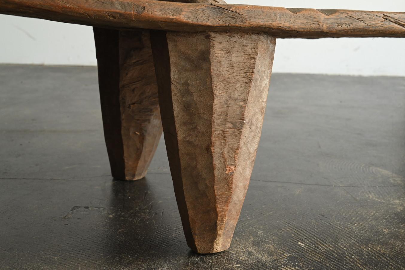African Senufo bed/20th century/low table For Sale 2