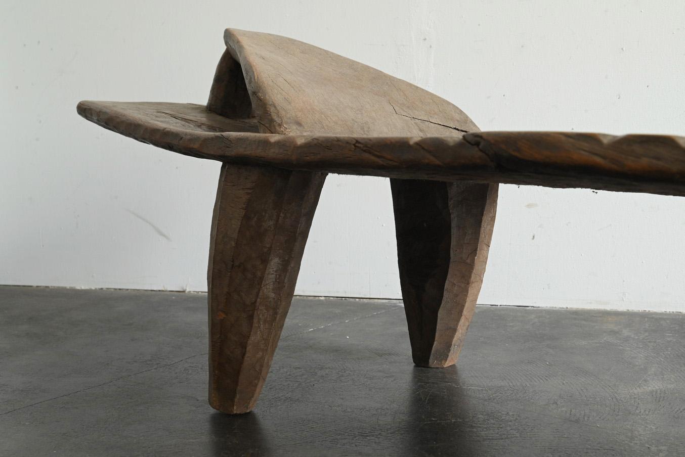 20th Century African Senufo bed/20th century/low table For Sale