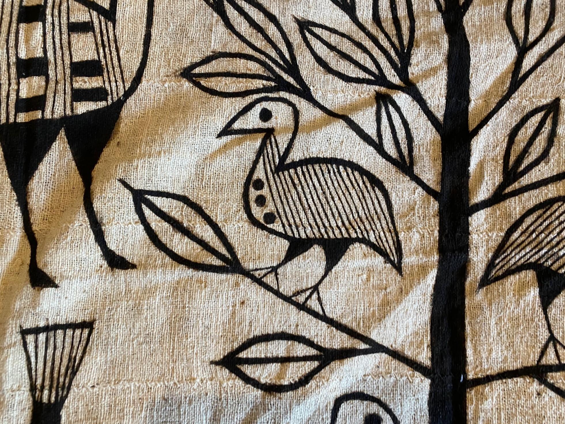 African Senufo Korhogo Large Mid-Century Folk Art Mud Cloth Textile Painting in vendita 9