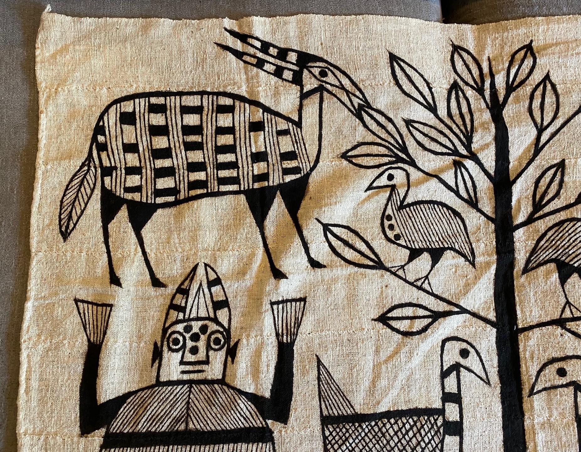 African Senufo Korhogo Large Mid-Century Folk Art Mud Cloth Textile Painting In condizioni buone in vendita a Studio City, CA