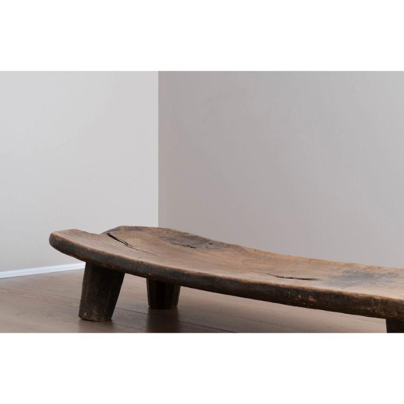 Ivoriano Panchina multiuso africana Senufo intagliata a mano in legno di acacia in vendita