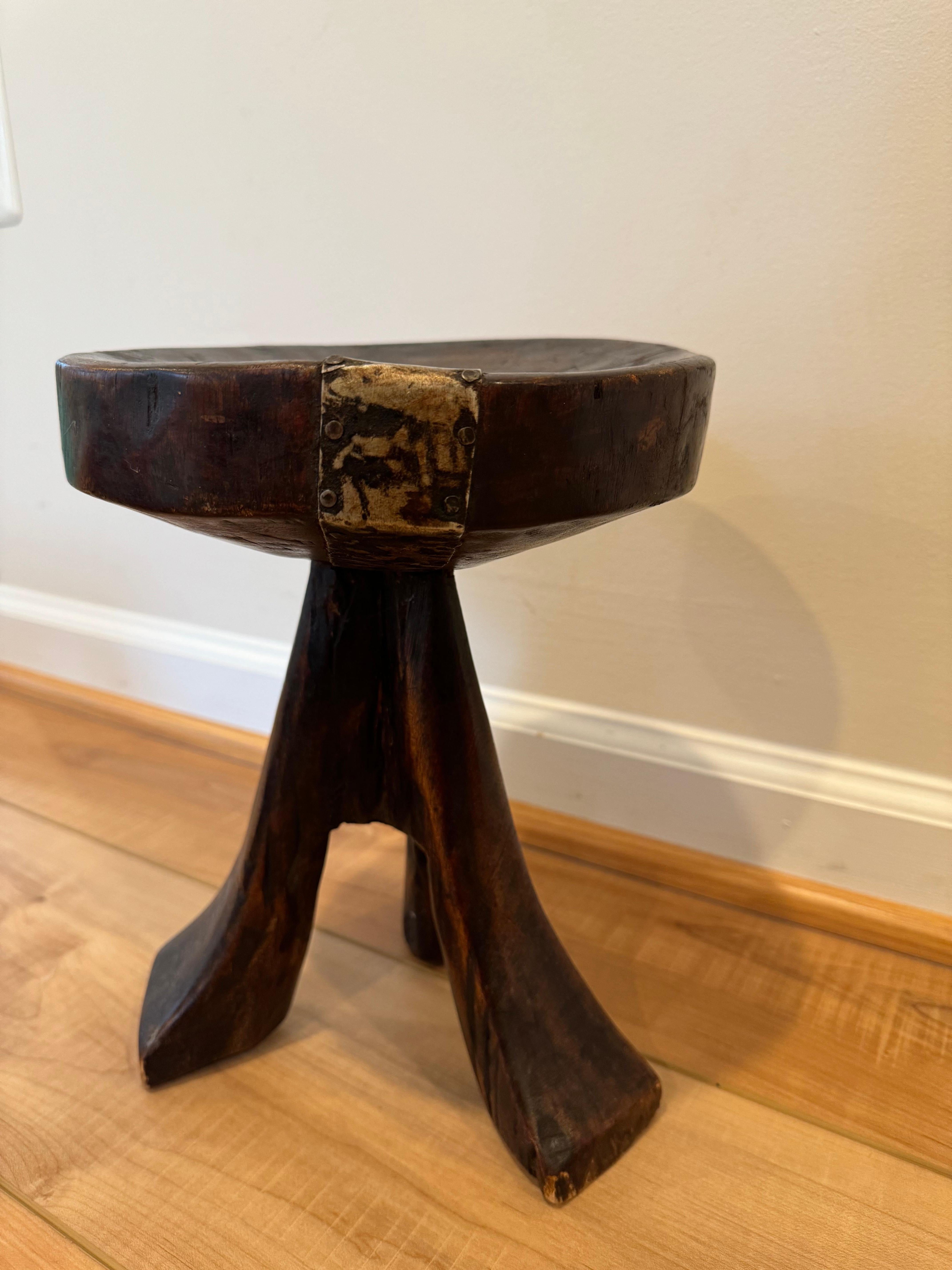 Wood African Senufo Round Stool For Sale