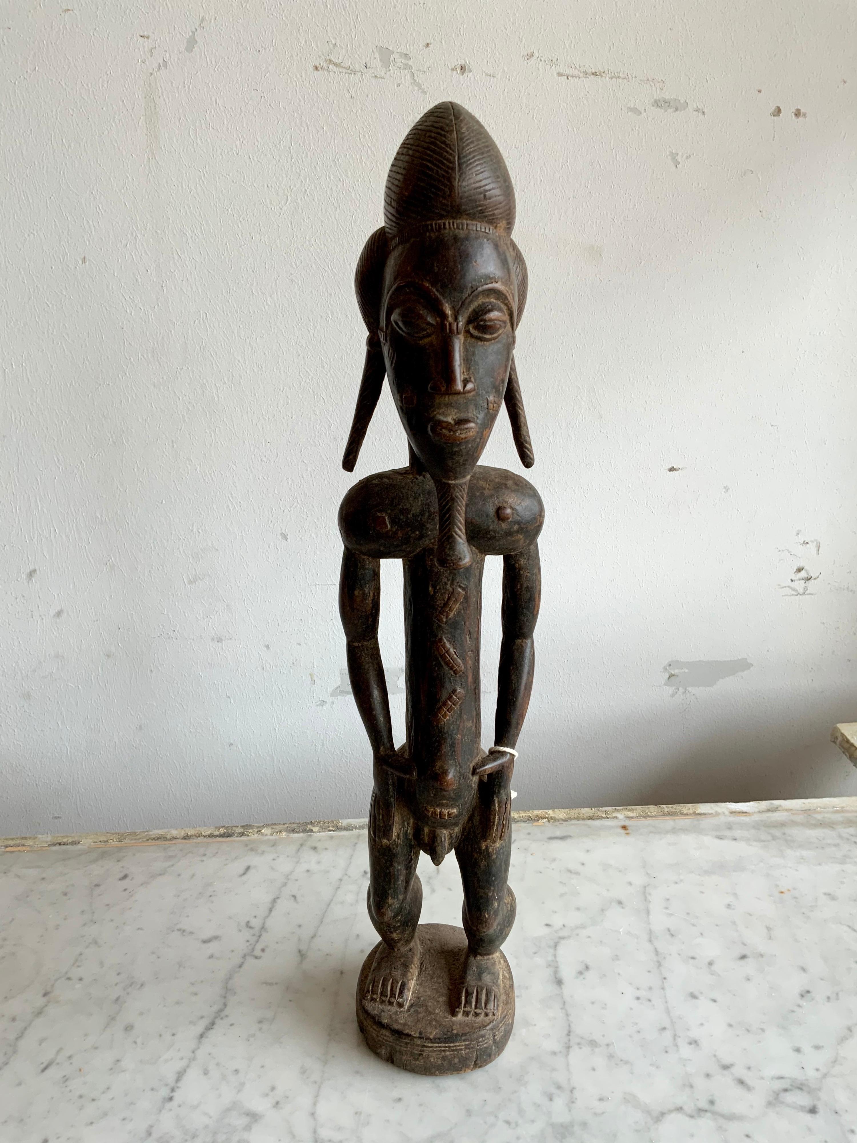 Beninese Early 20th Century African Statuette For Sale
