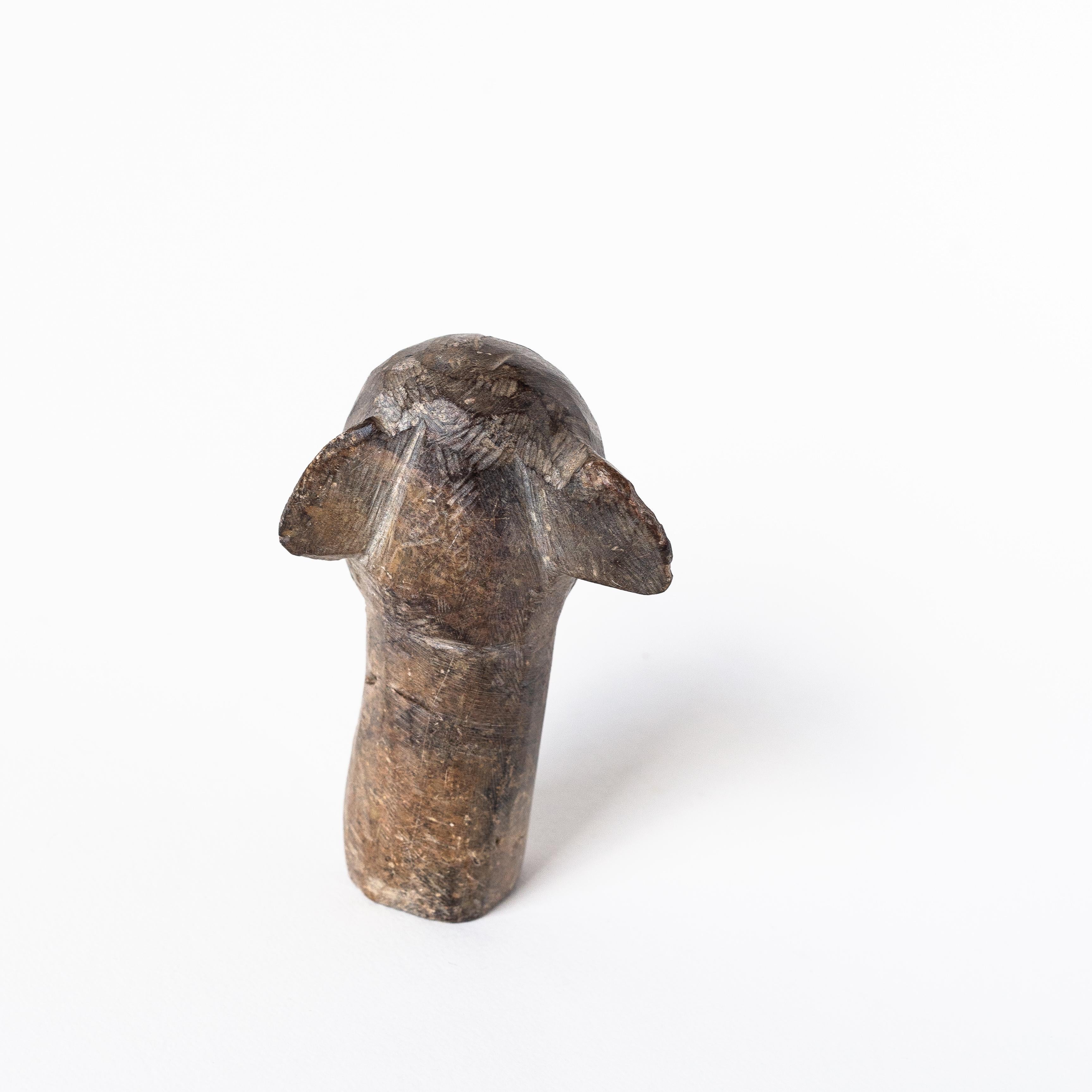 Sculpture africaine en pierre, buste d'homme ou masque, années 1960 Bon état - En vente à ROUEN, FR