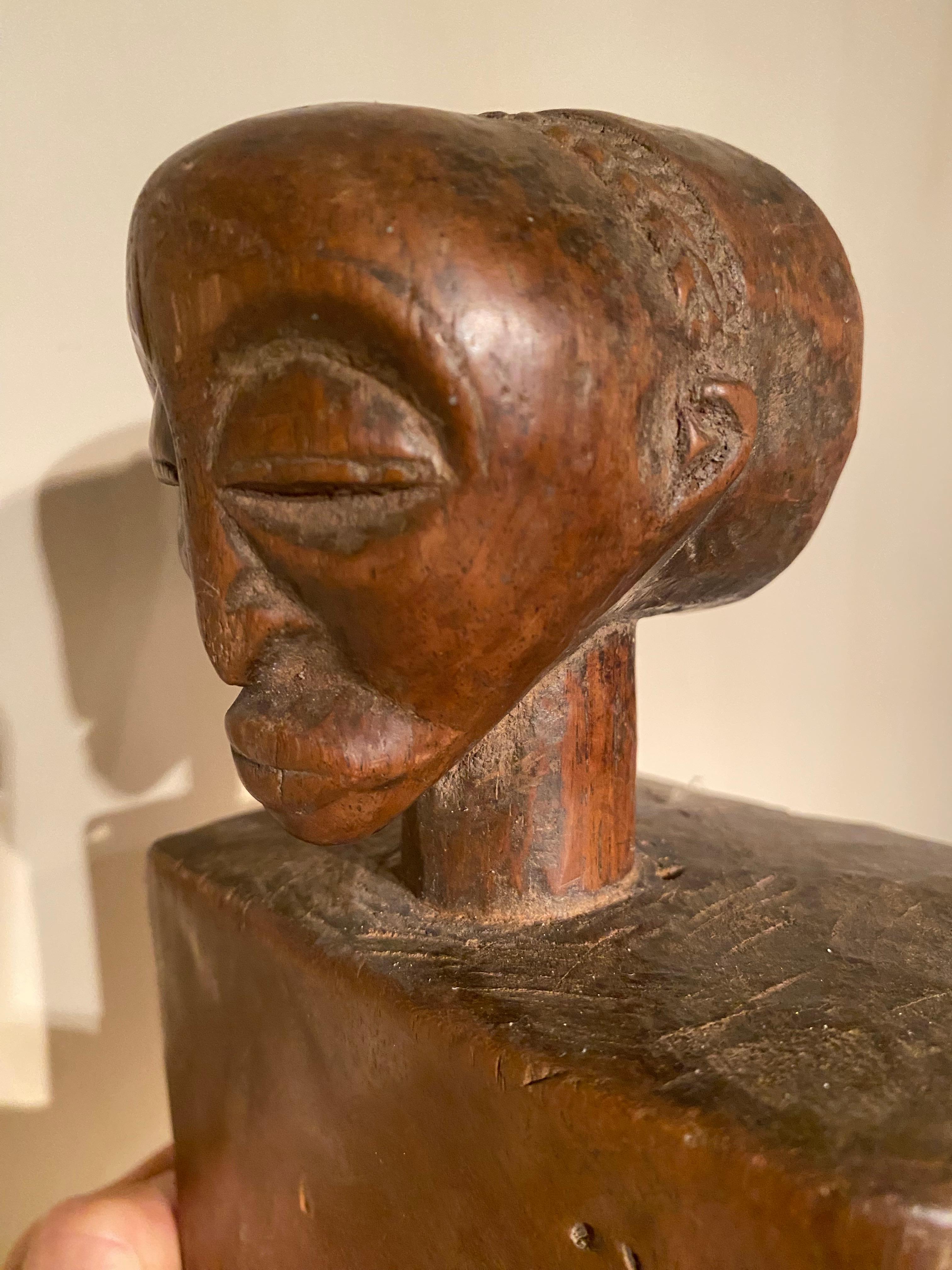 Tabouret africain-appui-tête en vente 4