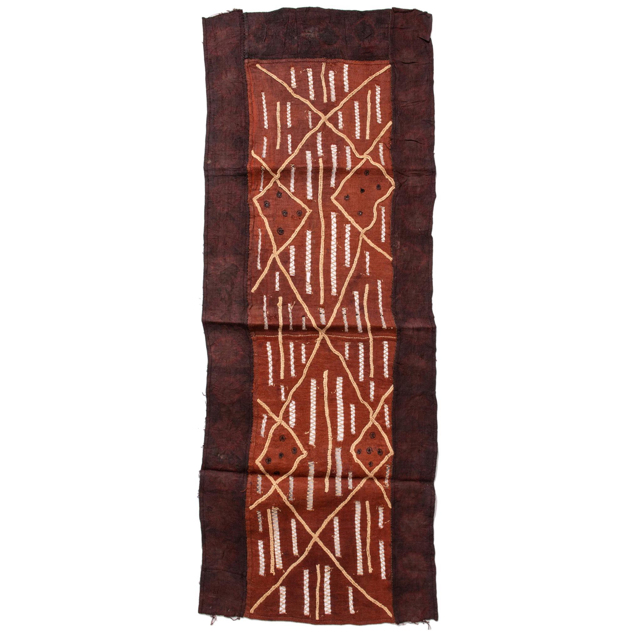 Textile africain SHOWA KUBA, également pour la couverture du dossier