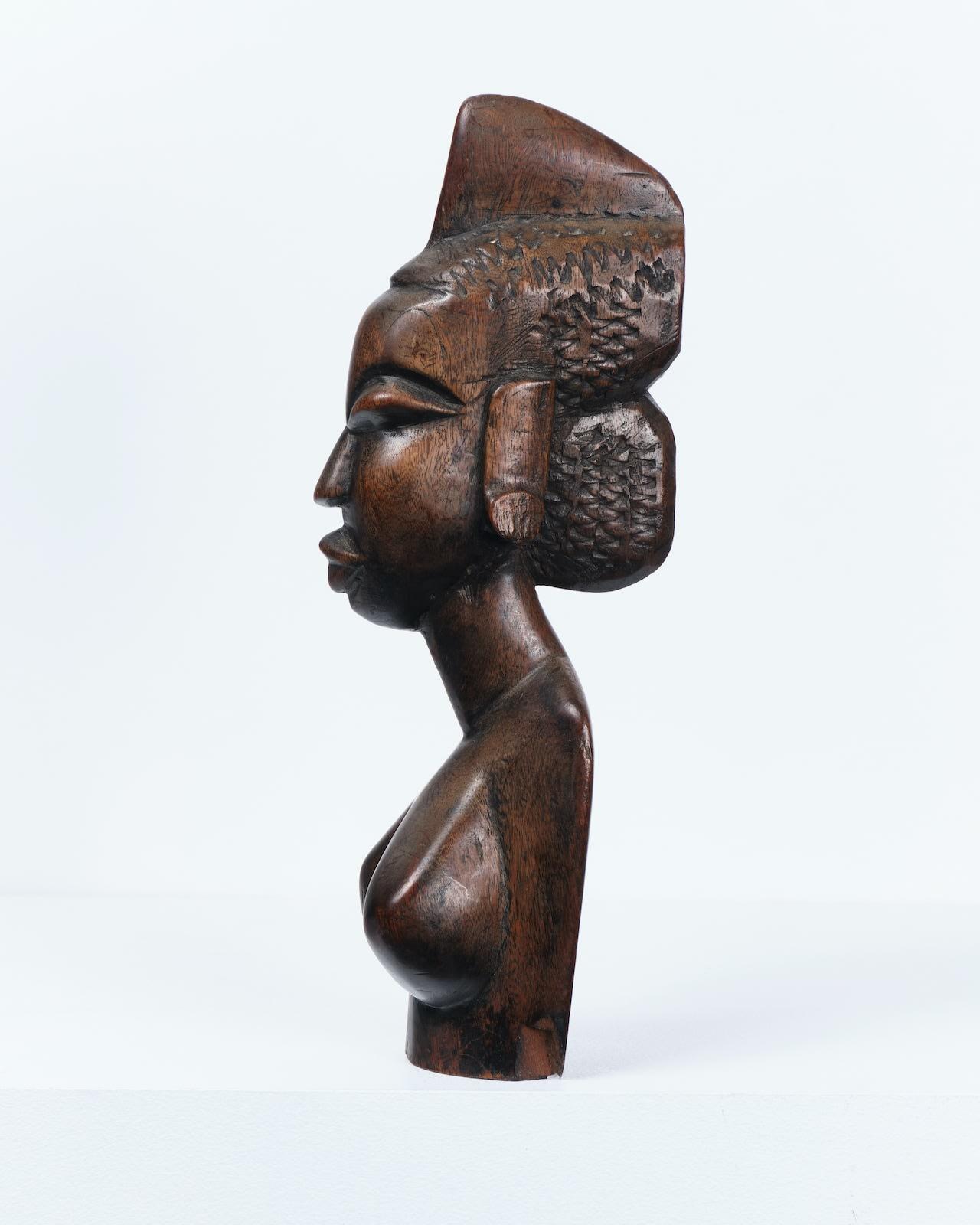 Iron Wood
H35 x W9 x D13 cm