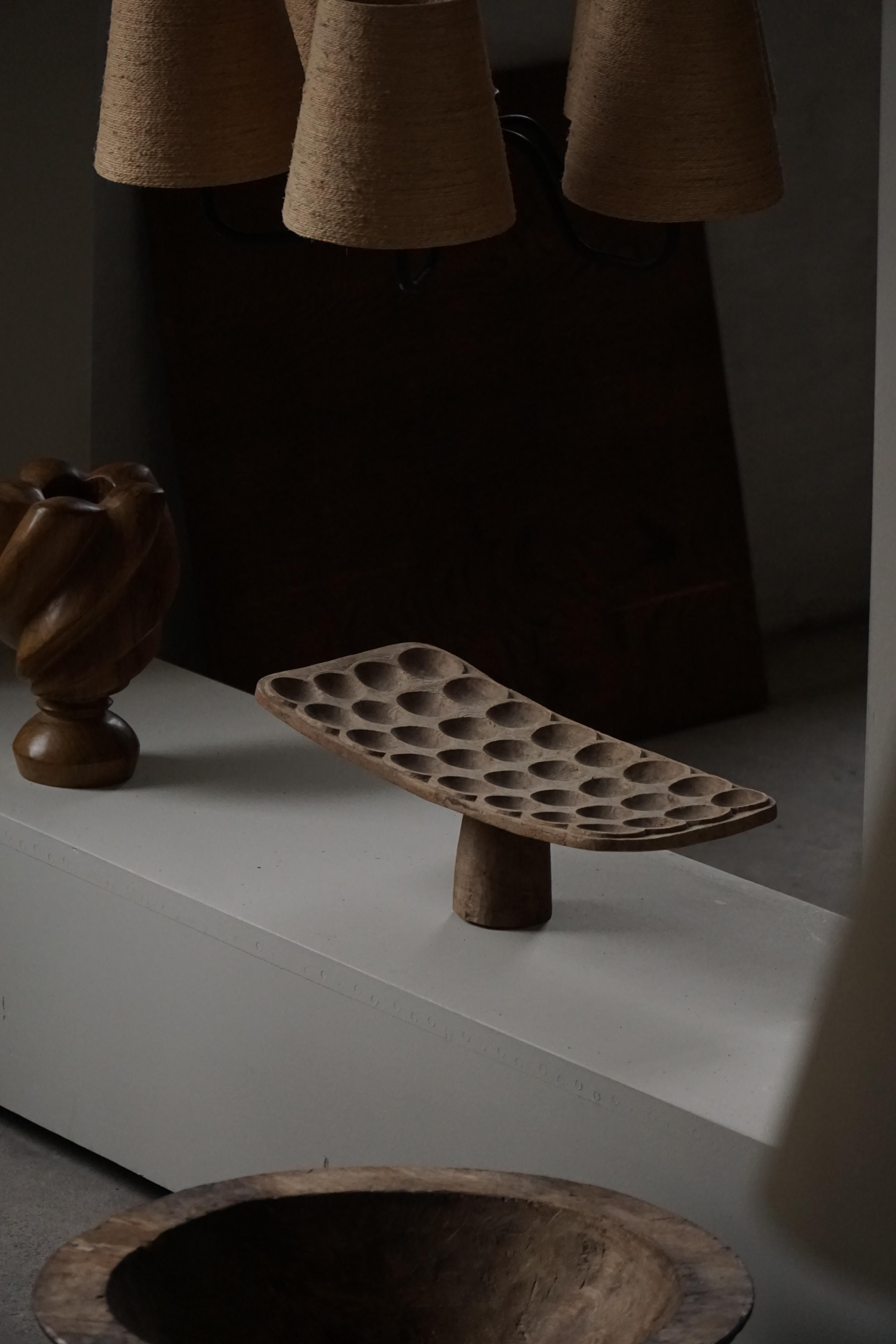 Rustico African Traditional Game Board / Sculptural Object, Early 20th Century in vendita