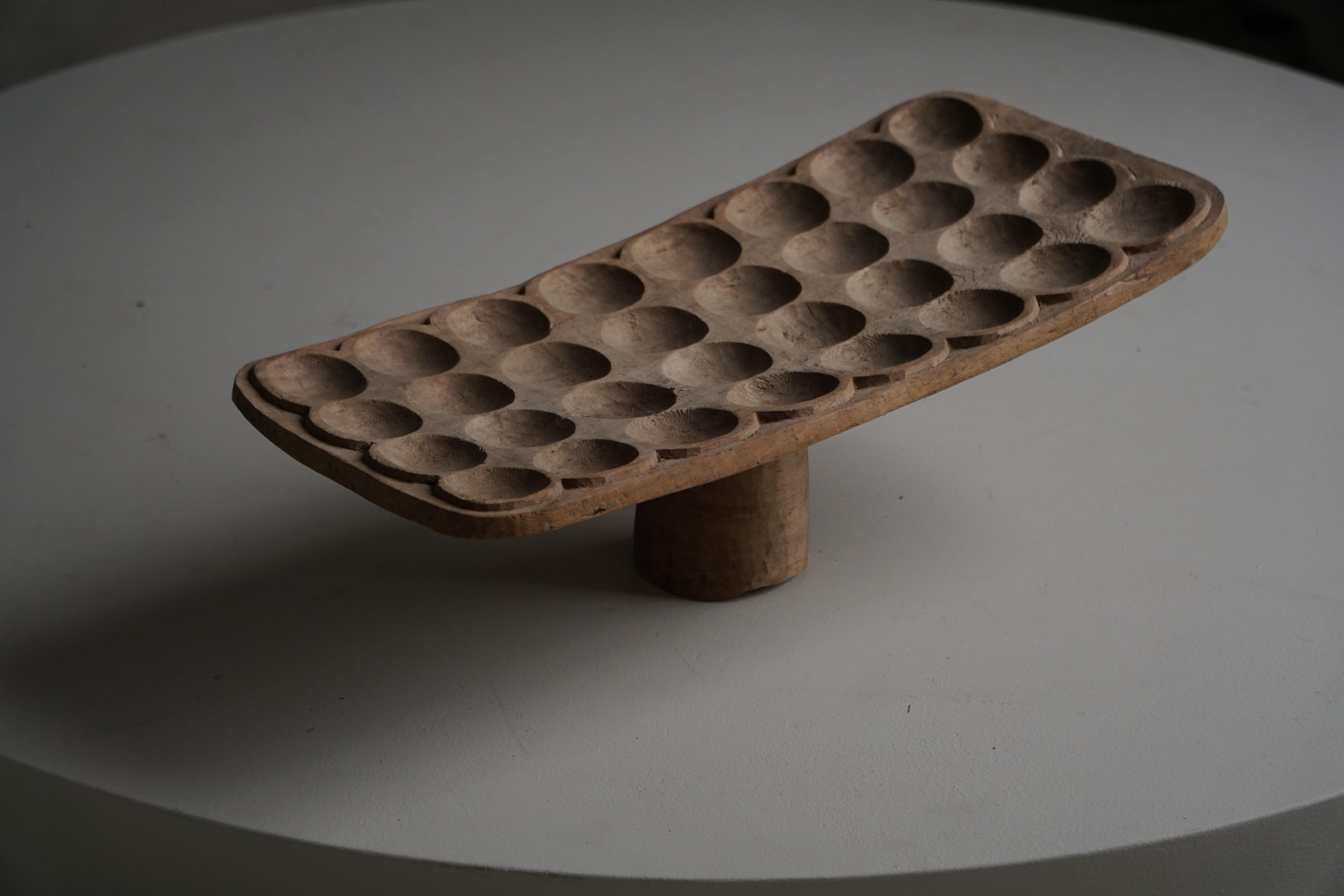 XX secolo African Traditional Game Board / Sculptural Object, Early 20th Century in vendita