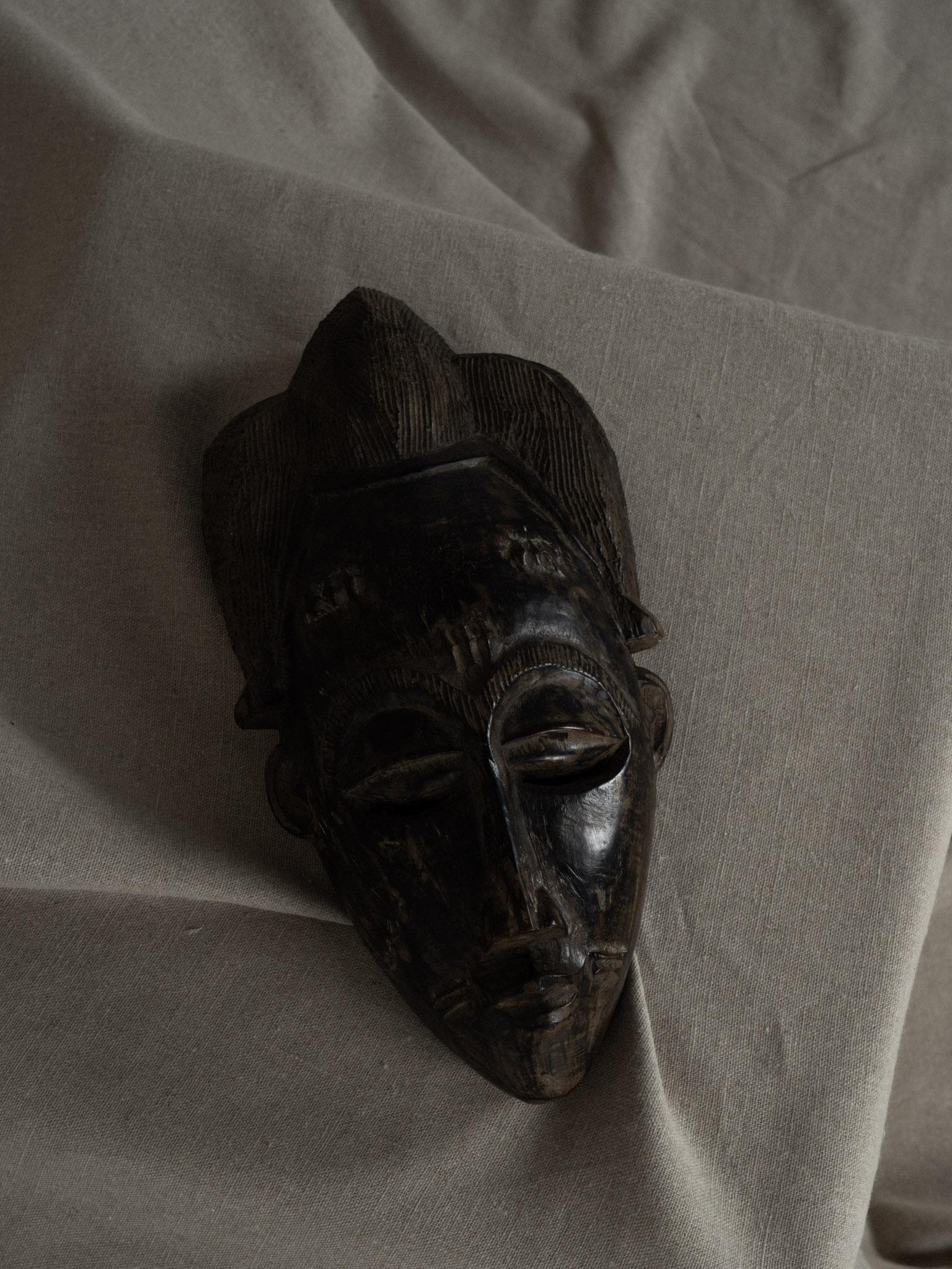 Tribal African tribal Baule mask For Sale