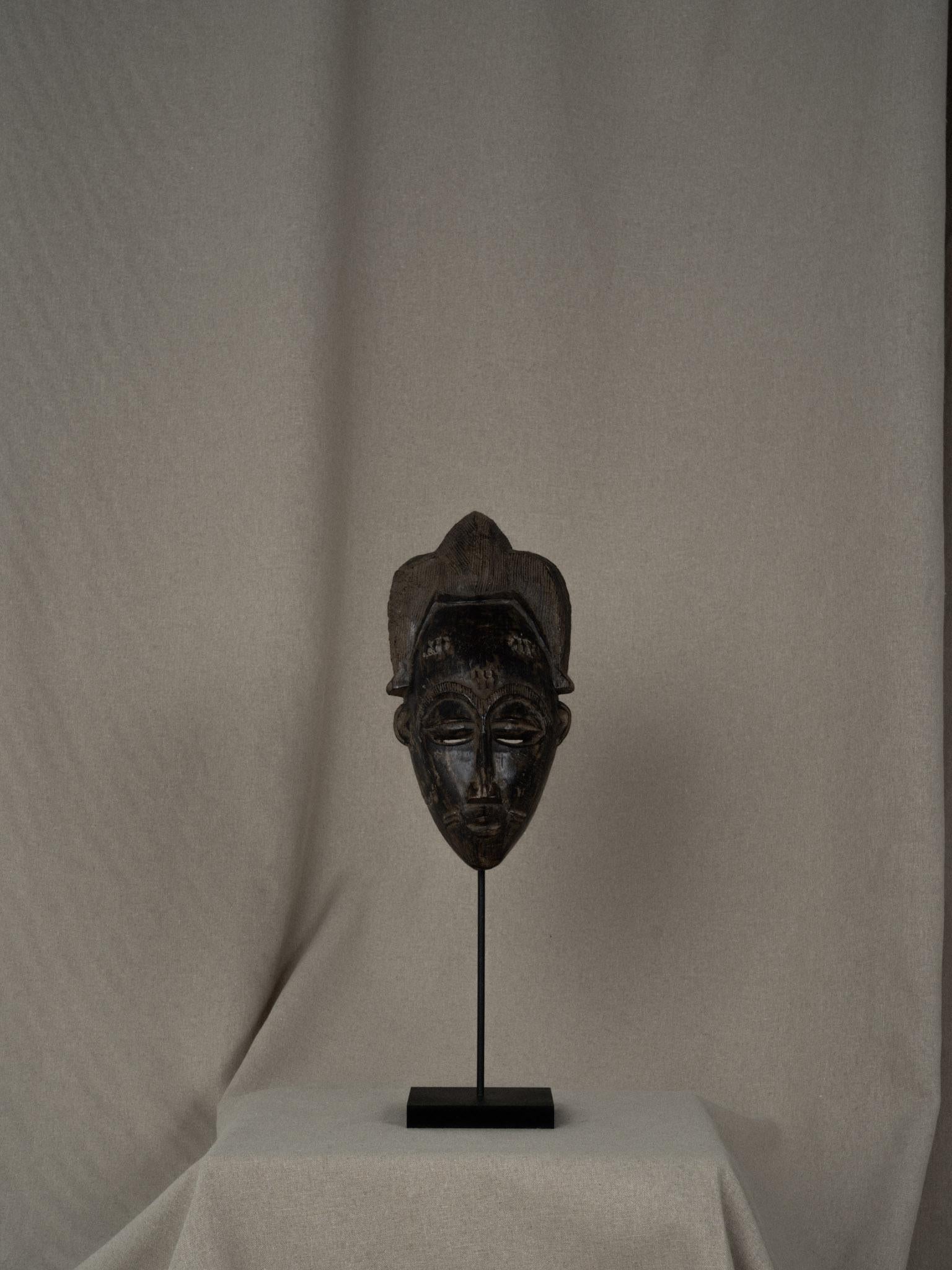 Masque tribal africain Baule  Excellent état - En vente à 'S-HERTOGENBOSCH, NL