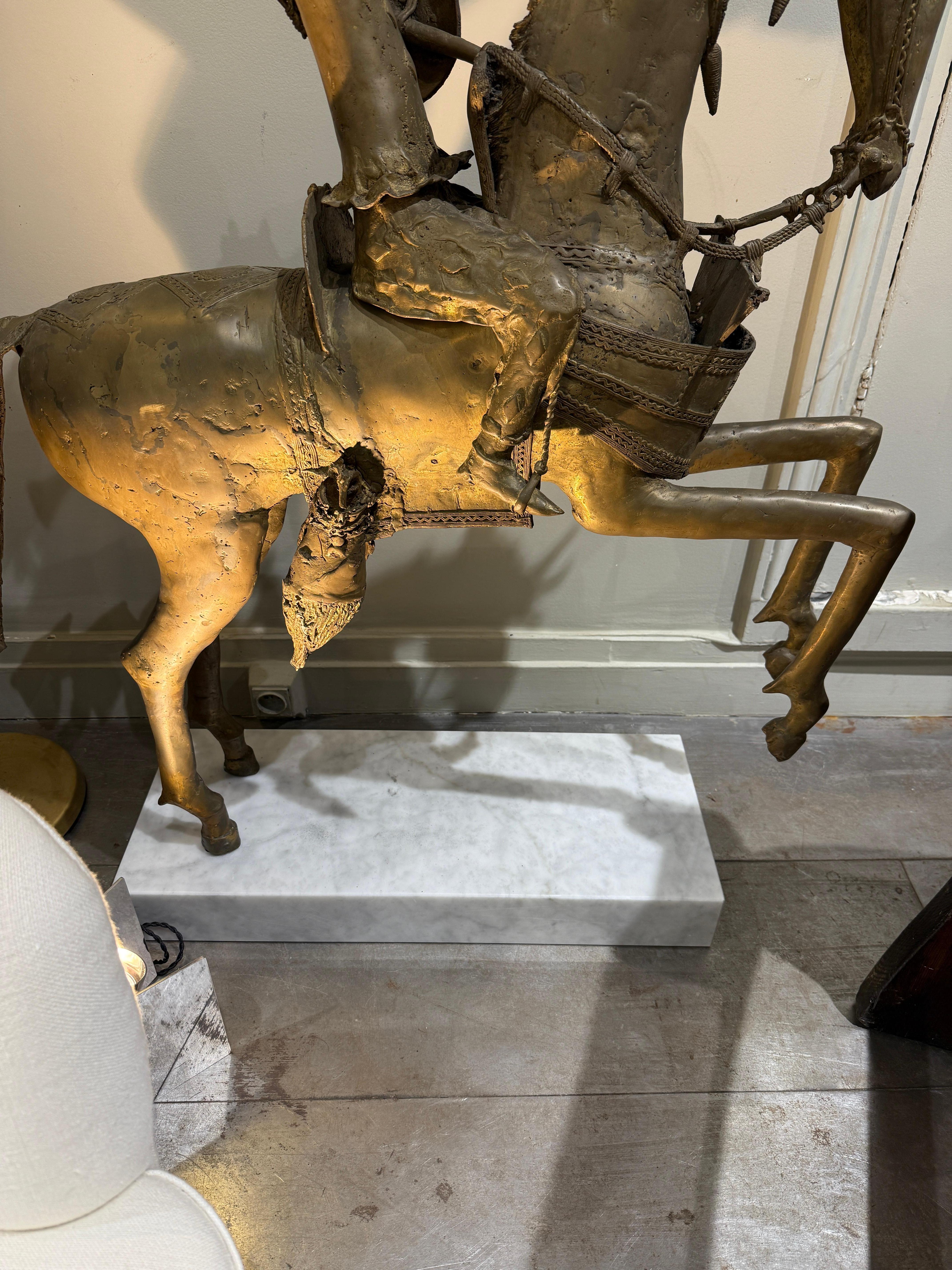 Scultura tribale africana in bronzo - 1960 circa in vendita 1