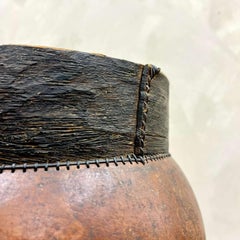 Vaso tribale africano in zucca