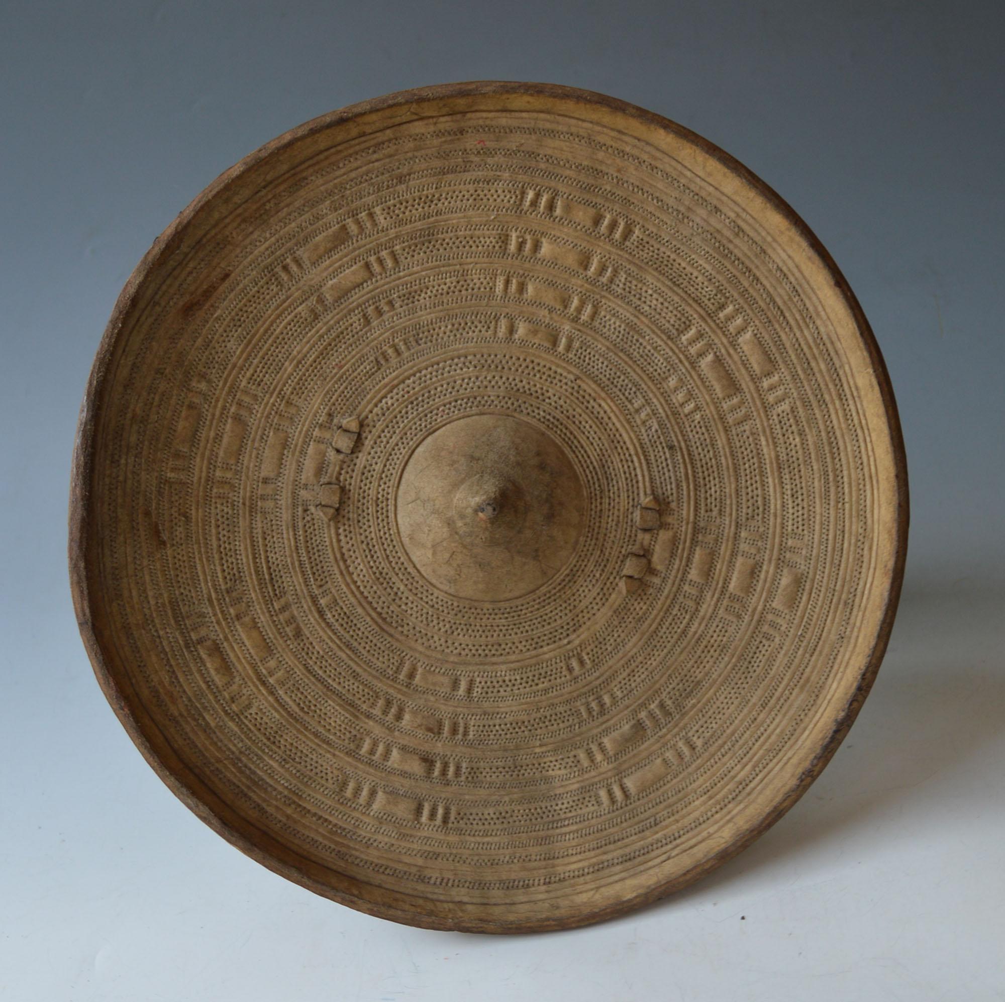 Hand-Carved African Tribal Somalian Gashan Shield Art Home Decoration Interior Design