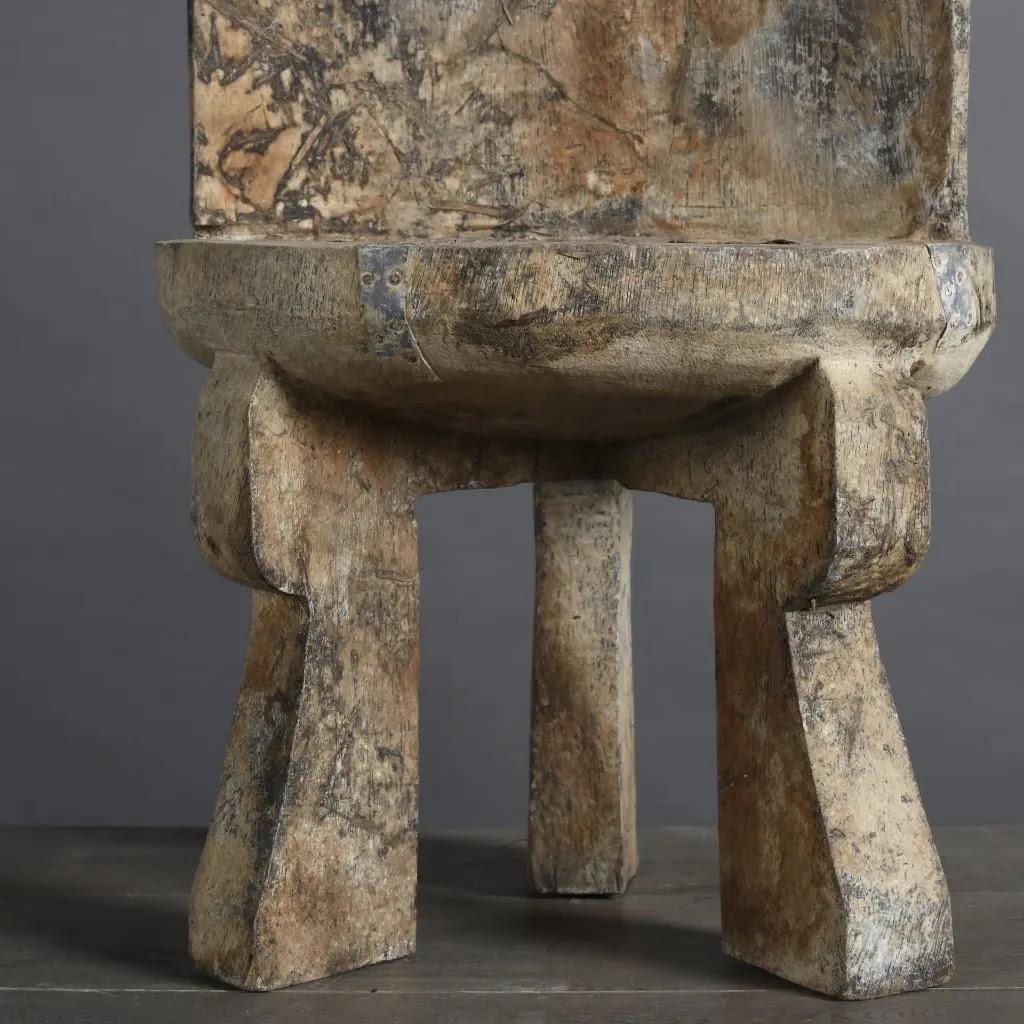 African Tribal Stool in Patinated Wood, Primitive Style, Tanzania For Sale 1