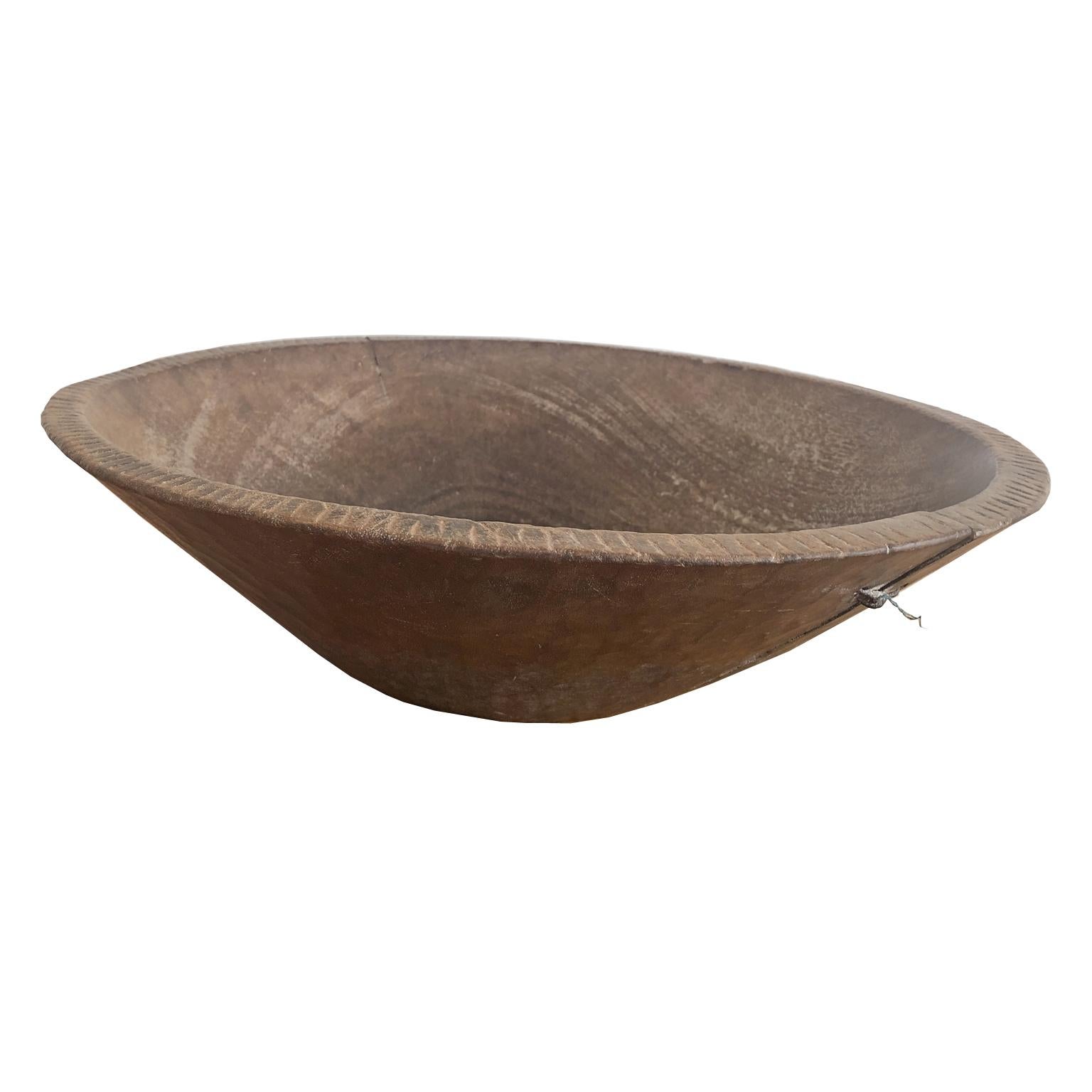 African Tribal Utilitarian Bowl from the Karo or Gala People in Ethiopia In Good Condition In Miami, FL