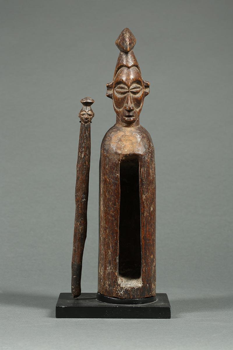 ancient african wood carvings