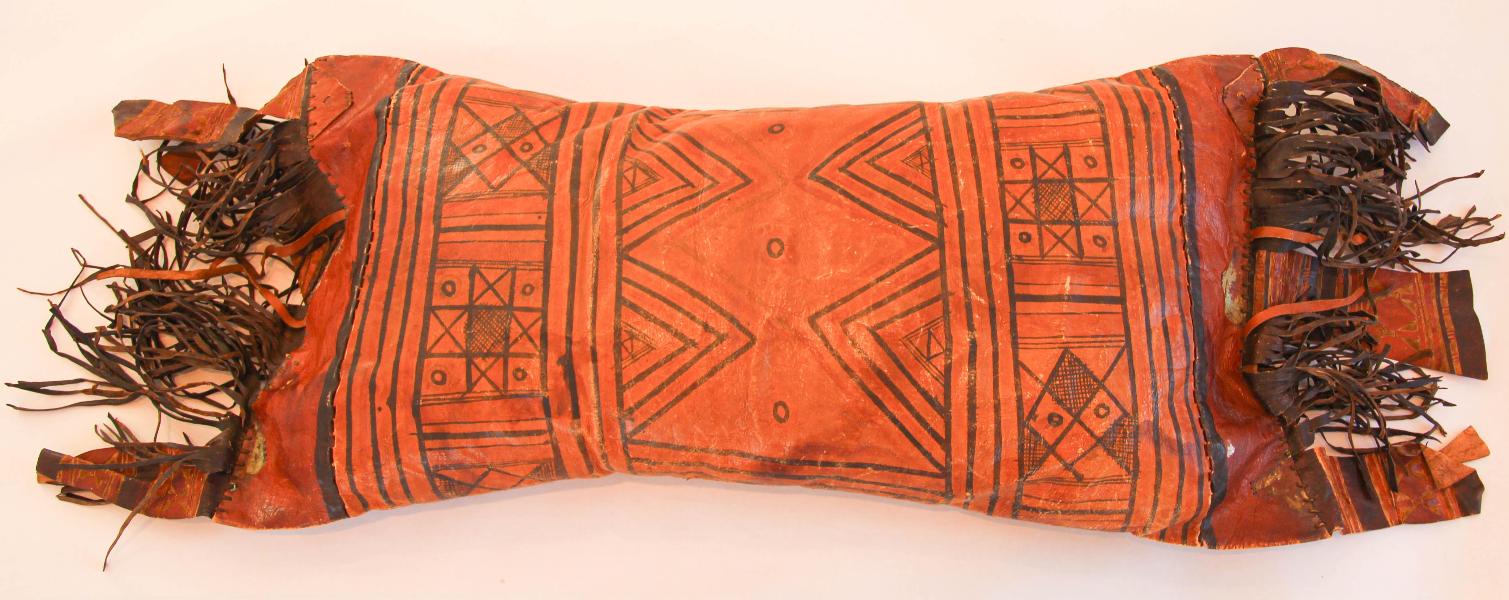 African Tuareg Hand-Tooled Leather Pillow with Fringes For Sale 12
