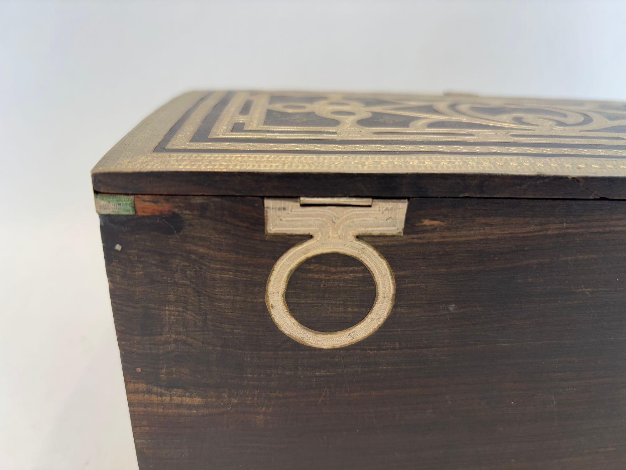 Joyero tuareg africano de plata y madera de ébano Años 50 en Bueno estado para la venta en North Hollywood, CA