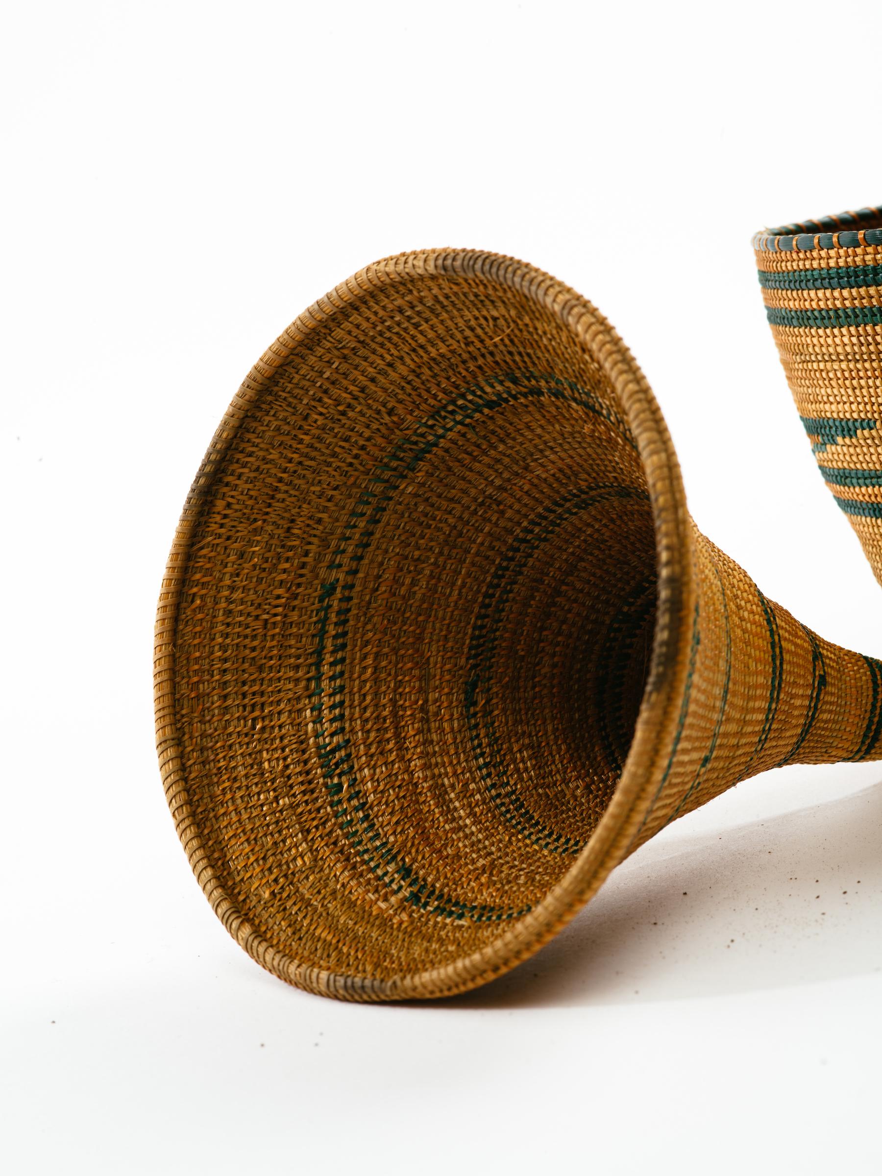 African Tutsi Agaseki Basket with Conical Lid 1