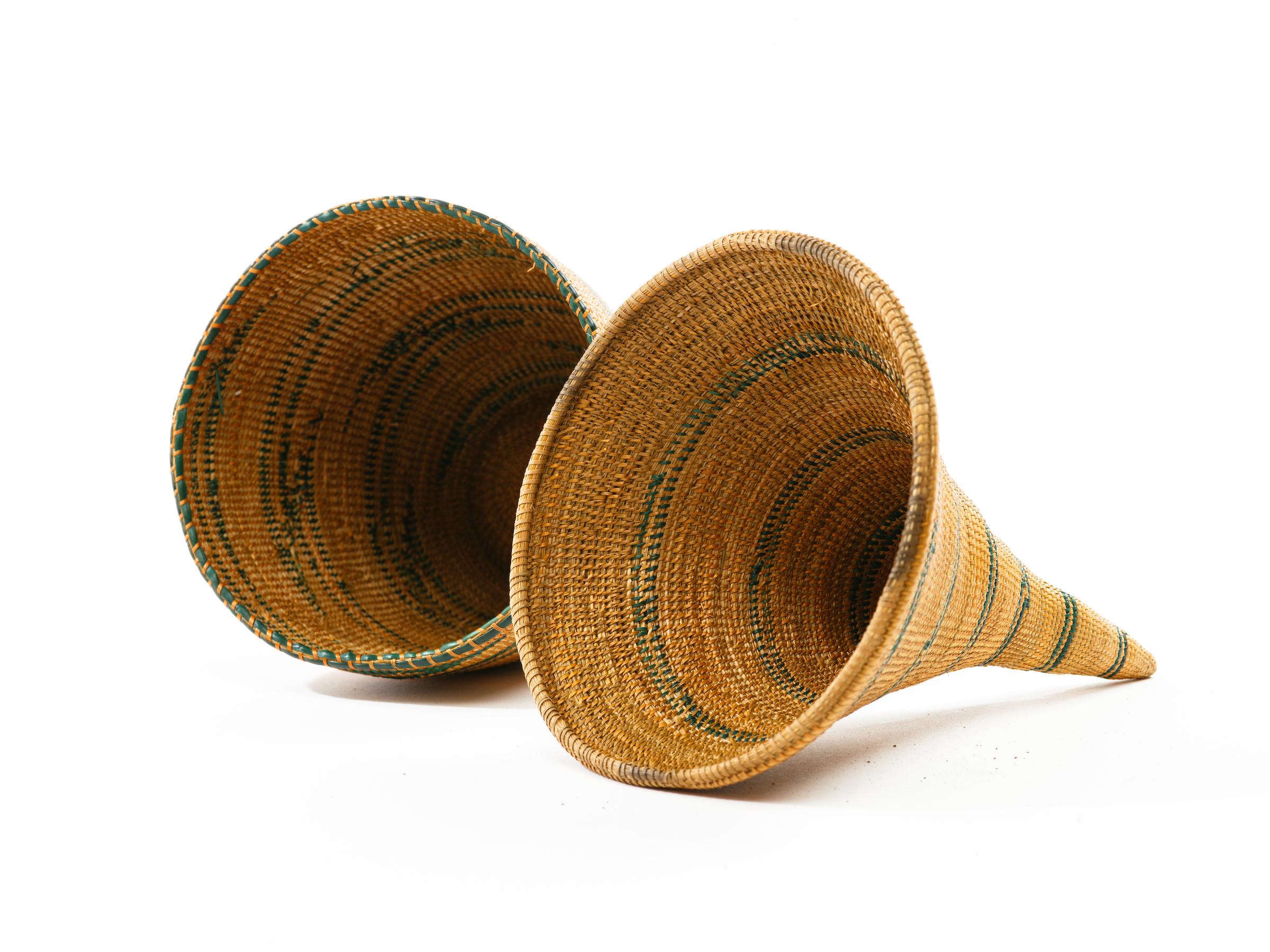 Natural Fiber African Tutsi Agaseki Basket with Conical Lid