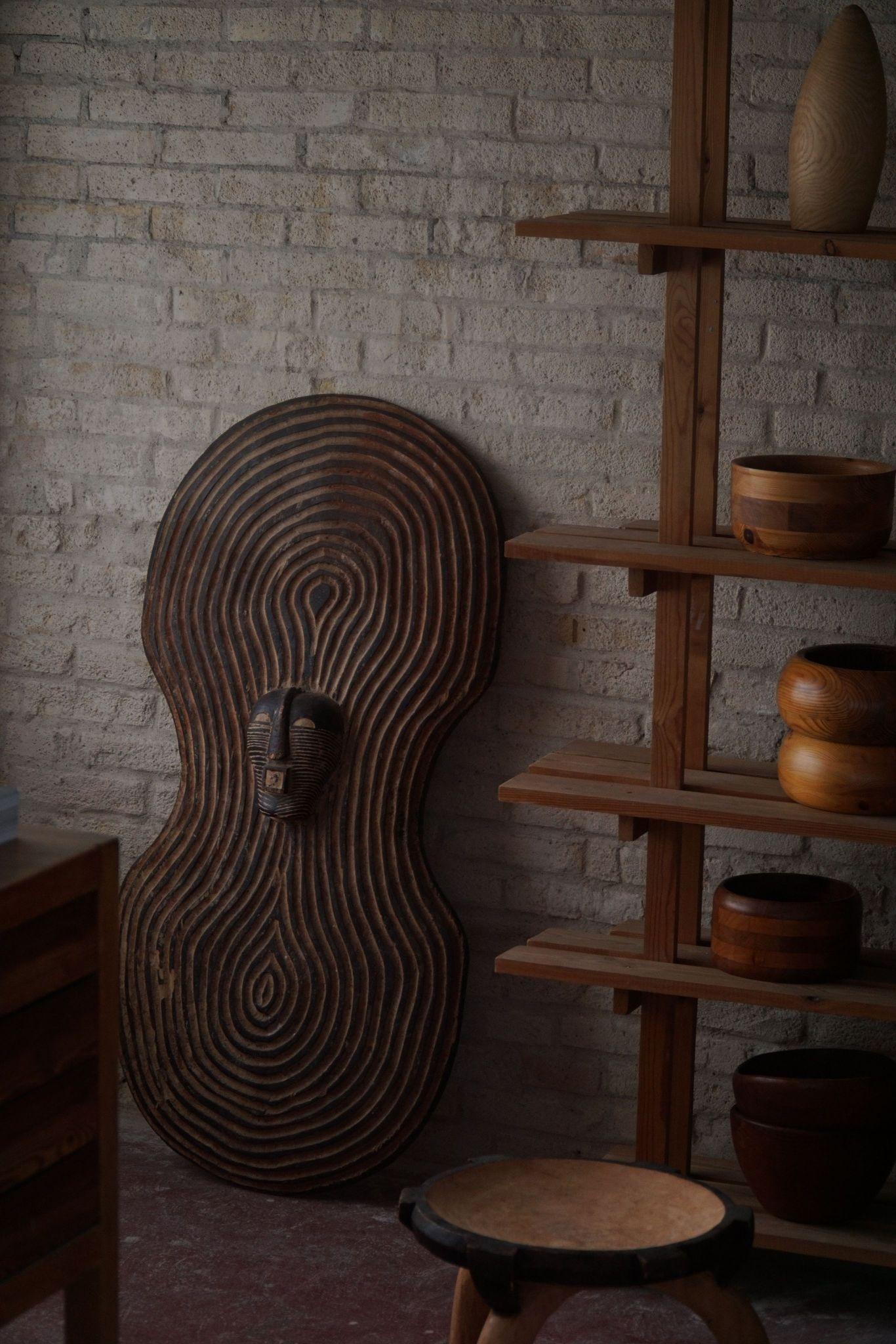 Afrikanisches Vintage-Schild, Stammes-Wandkunst, SONGYE SHIELD, Kongo, Mitte 20. im Angebot 1
