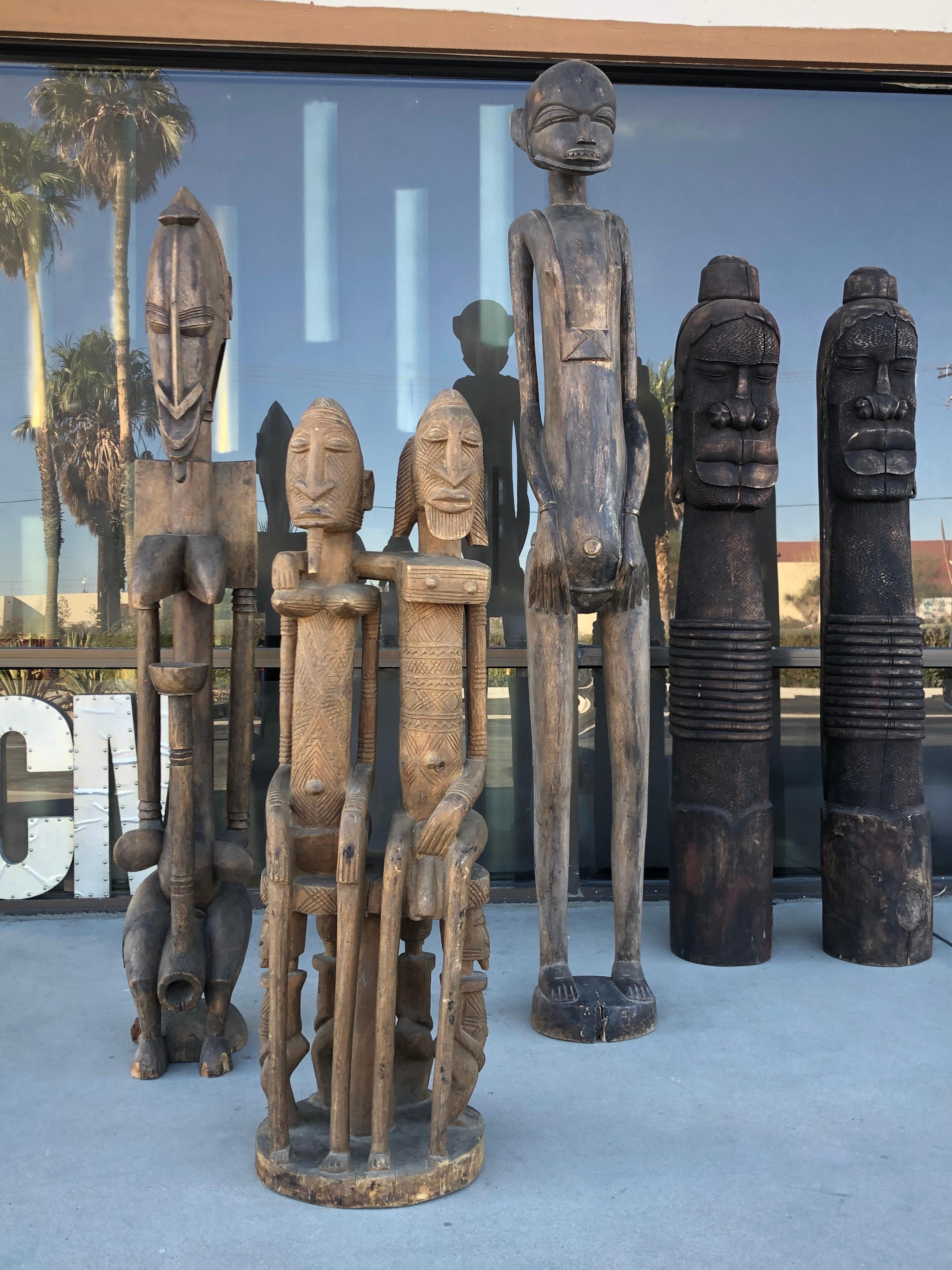 African Vintage Wood Statue of Couple from Celebrity William Holden Estate In Fair Condition For Sale In Palm Springs, CA