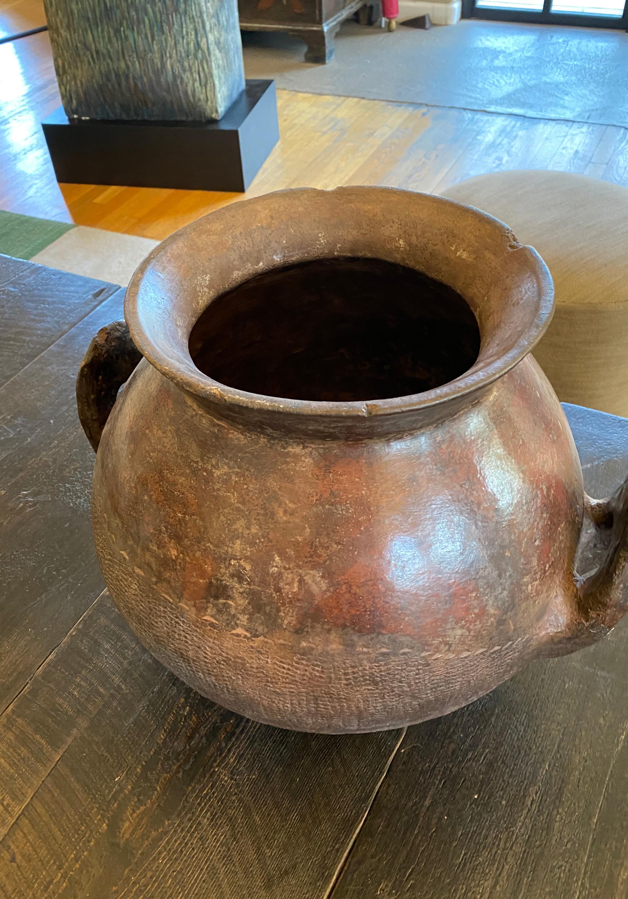 African Water Vessel In Excellent Condition In Scottsdale, AZ