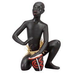 African with Drum Gmundner Keramik