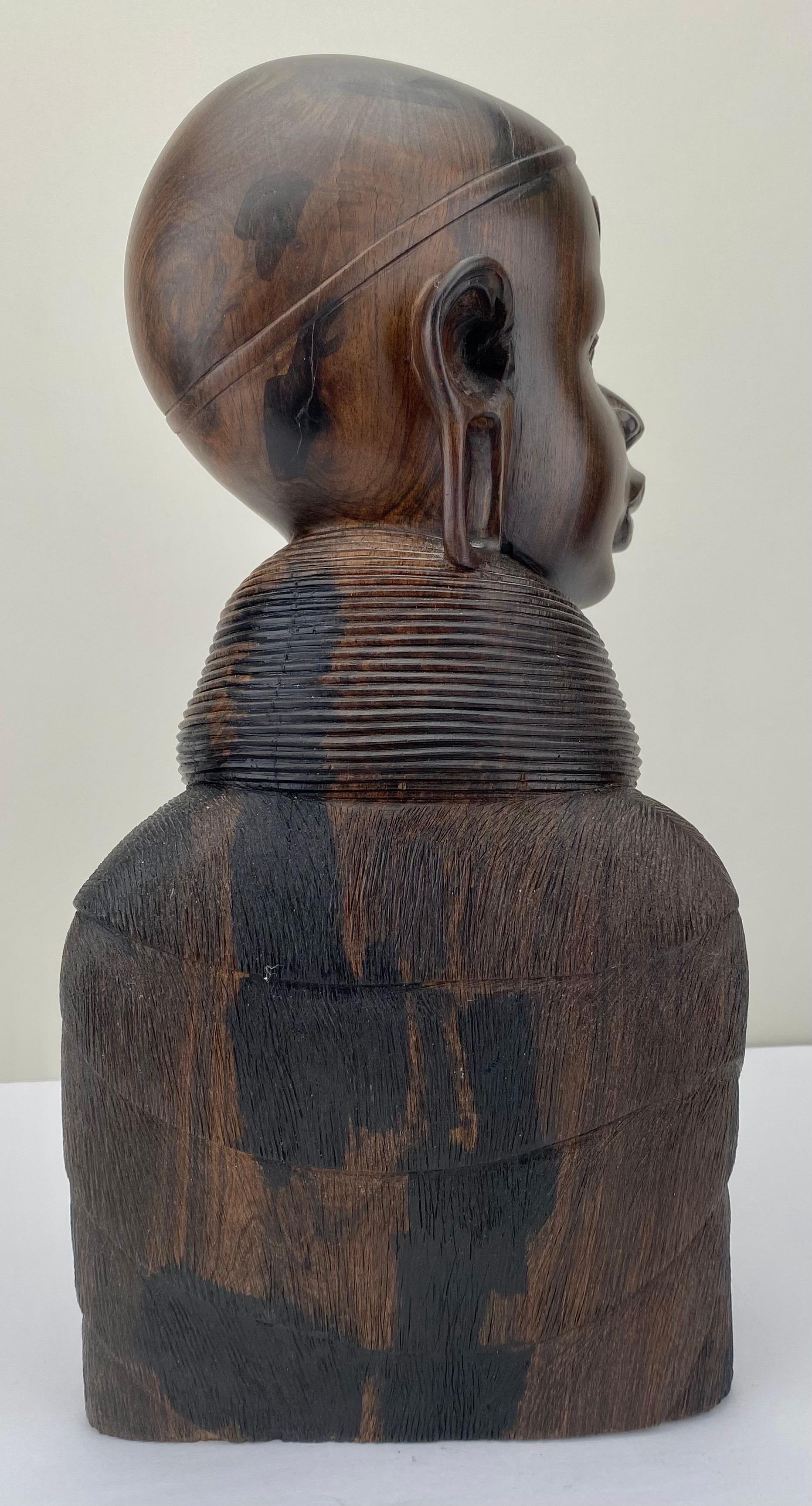 African Woman Bust Hand-Carved Ebony Wooden Sculpture  In Good Condition For Sale In Plainview, NY