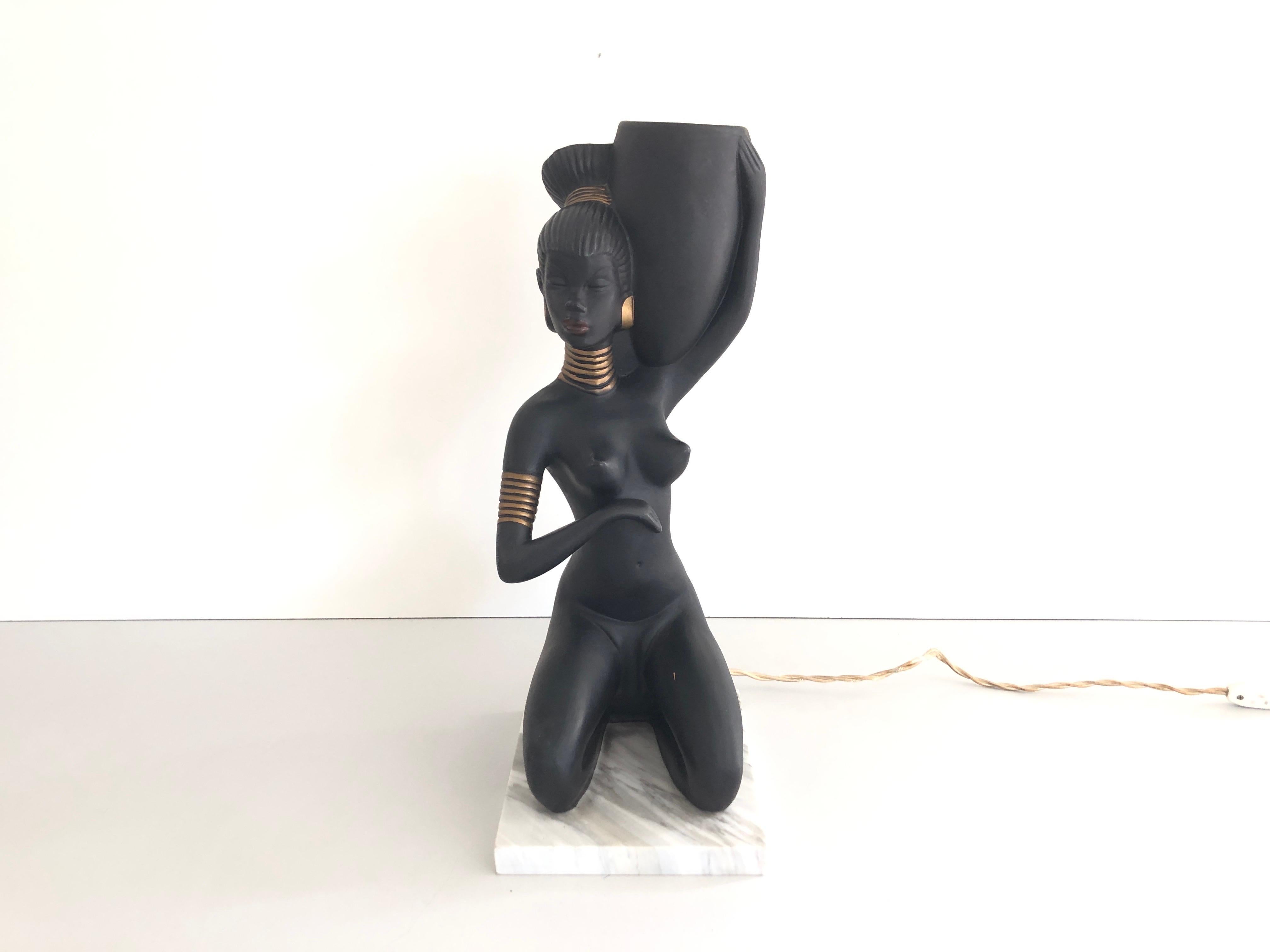African Woman Ceramic Large Table Lamp, 1960s, Italy In Excellent Condition For Sale In Hagenbach, DE