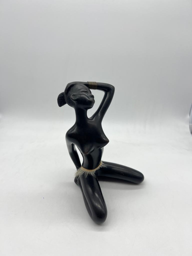 Autre Sculpture de femme africaine signée par Leopold Anzengruber, Vienne, Autriche en vente
