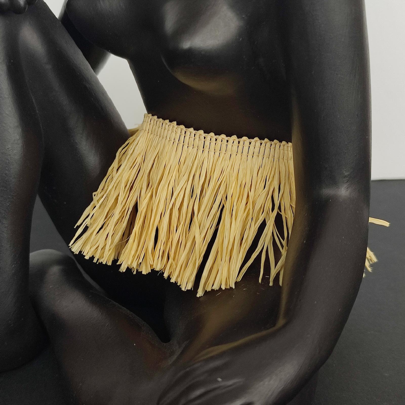 African Women Figurine by Leopold Anzengruber, Vienna 1950s For Sale 1
