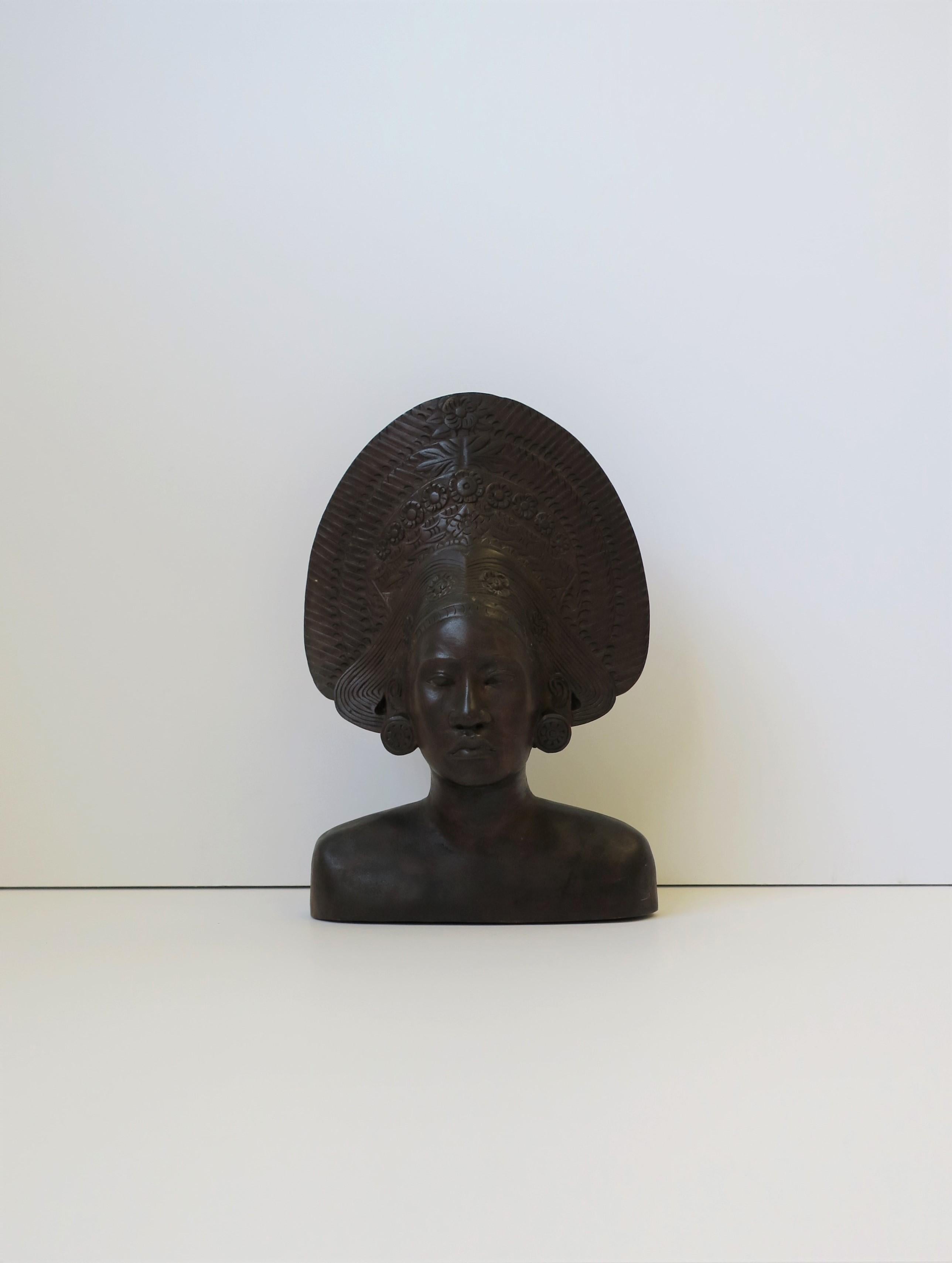 African Wood Female Bust Figurative Sculpture 5