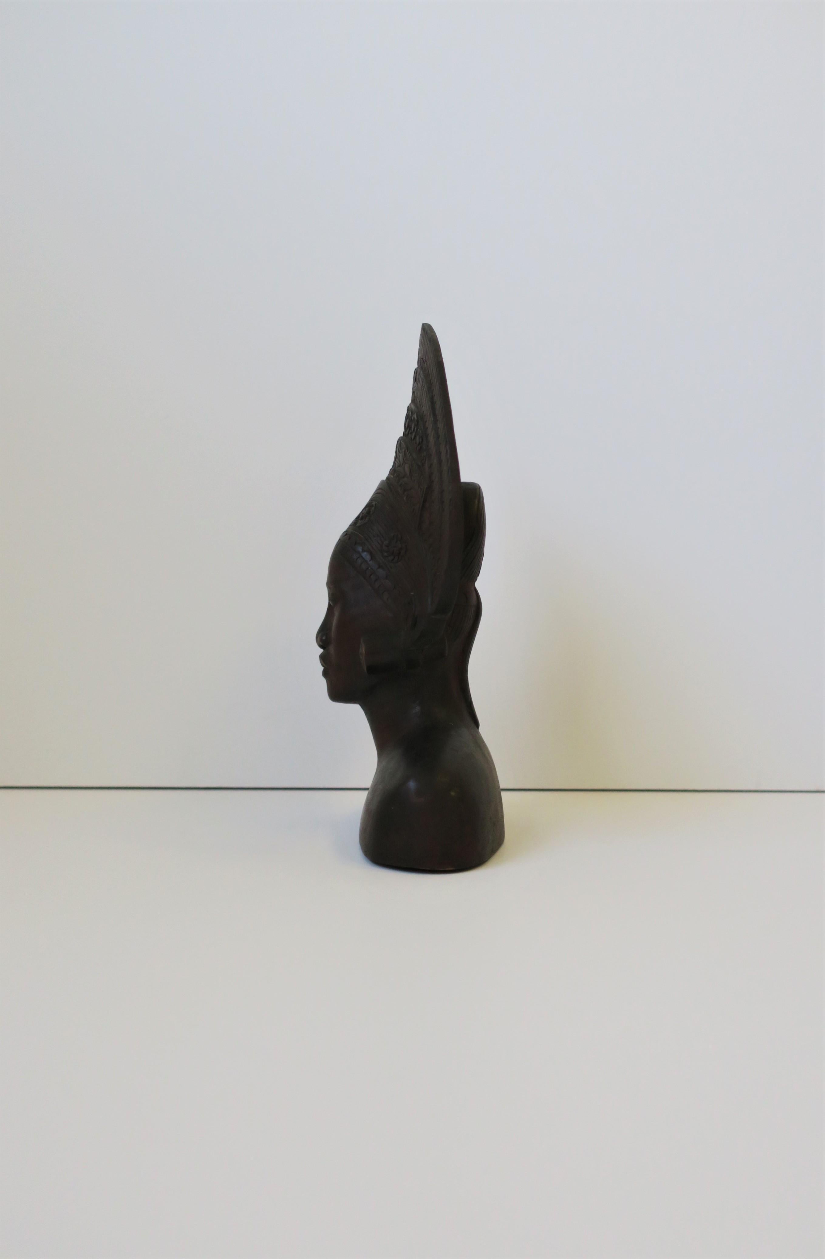 African Wood Female Bust Figurative Sculpture 6